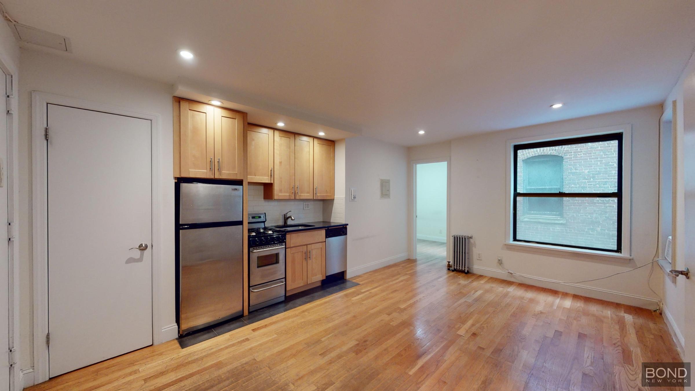 30 Charlton Street 1J