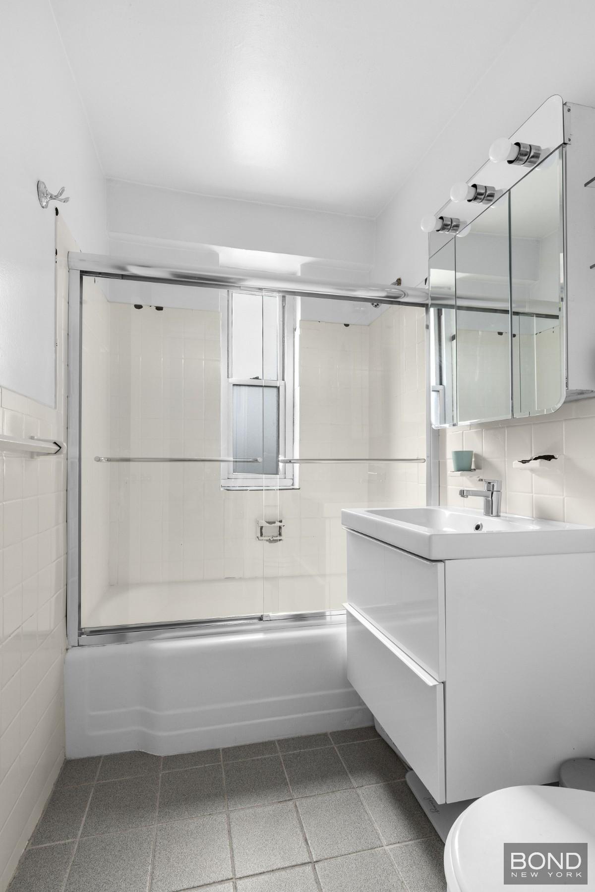 457 Fdr Drive A 1201