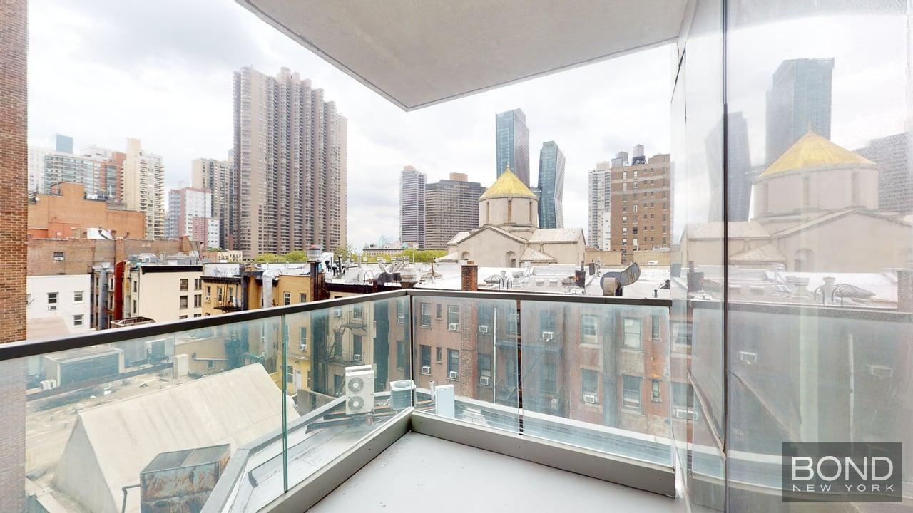 237 E 34th Street 506