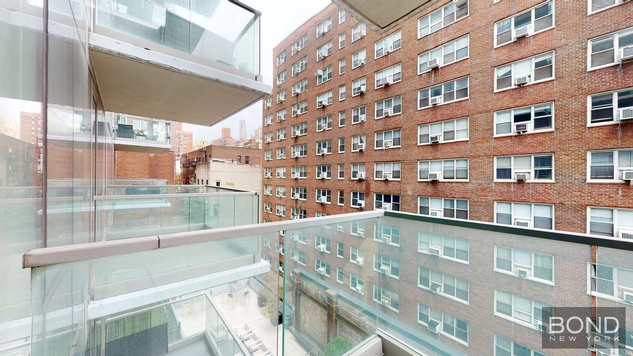 237 E 34th Street 506