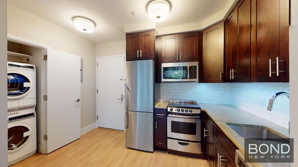 237 E 34th Street 202