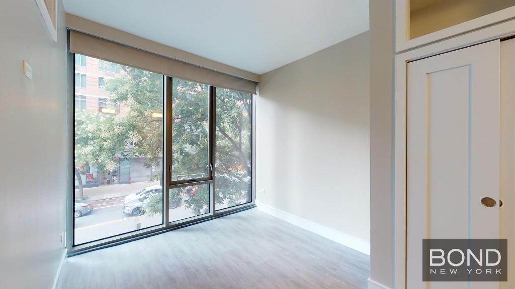 237 E 34th Street 202