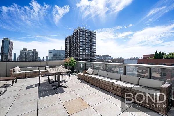 237 E 34th Street 202