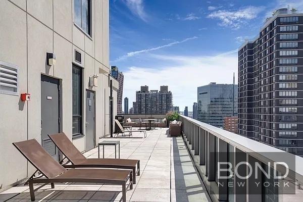 237 E 34th Street 202