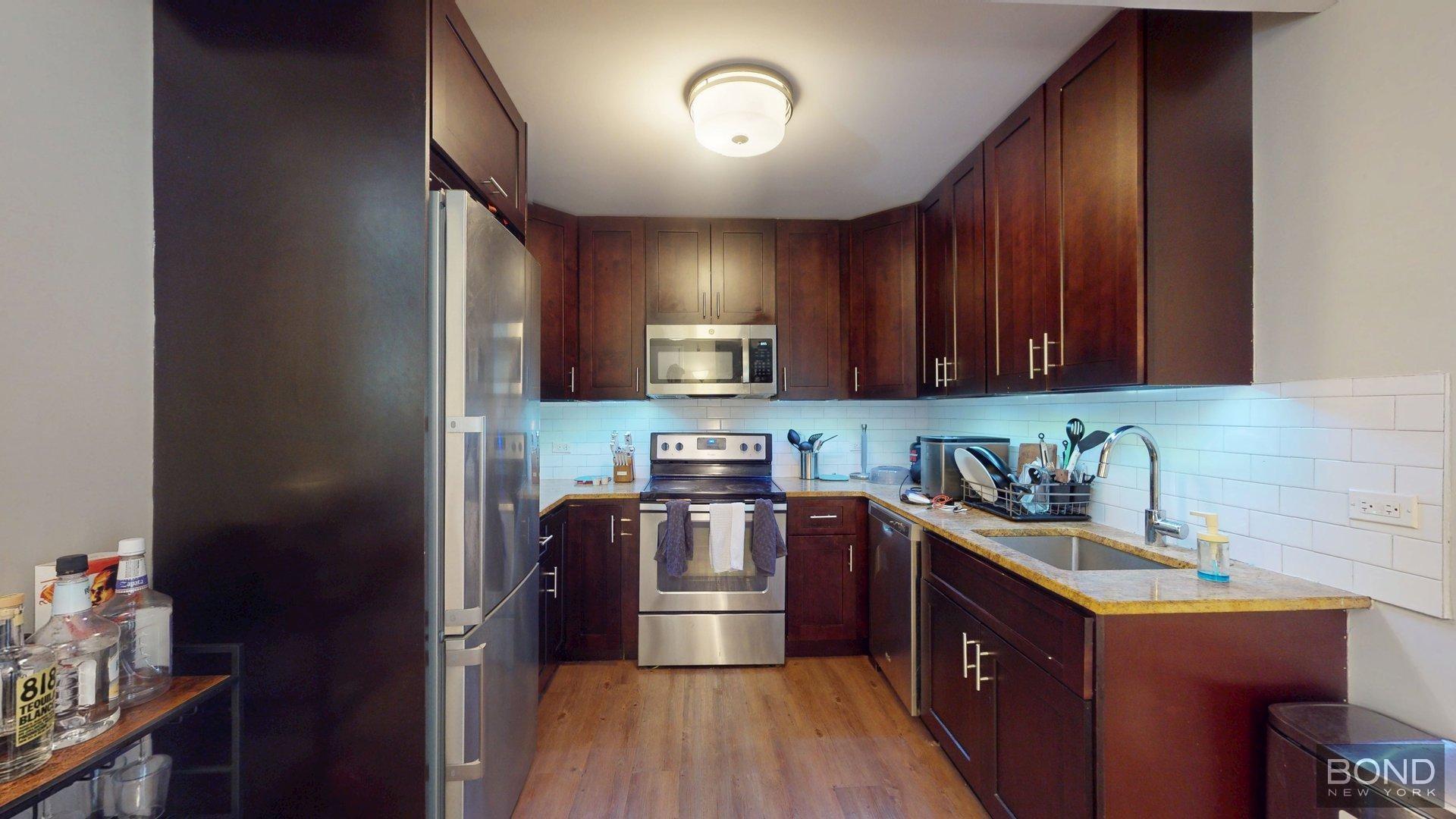 237 E 34th Street 501