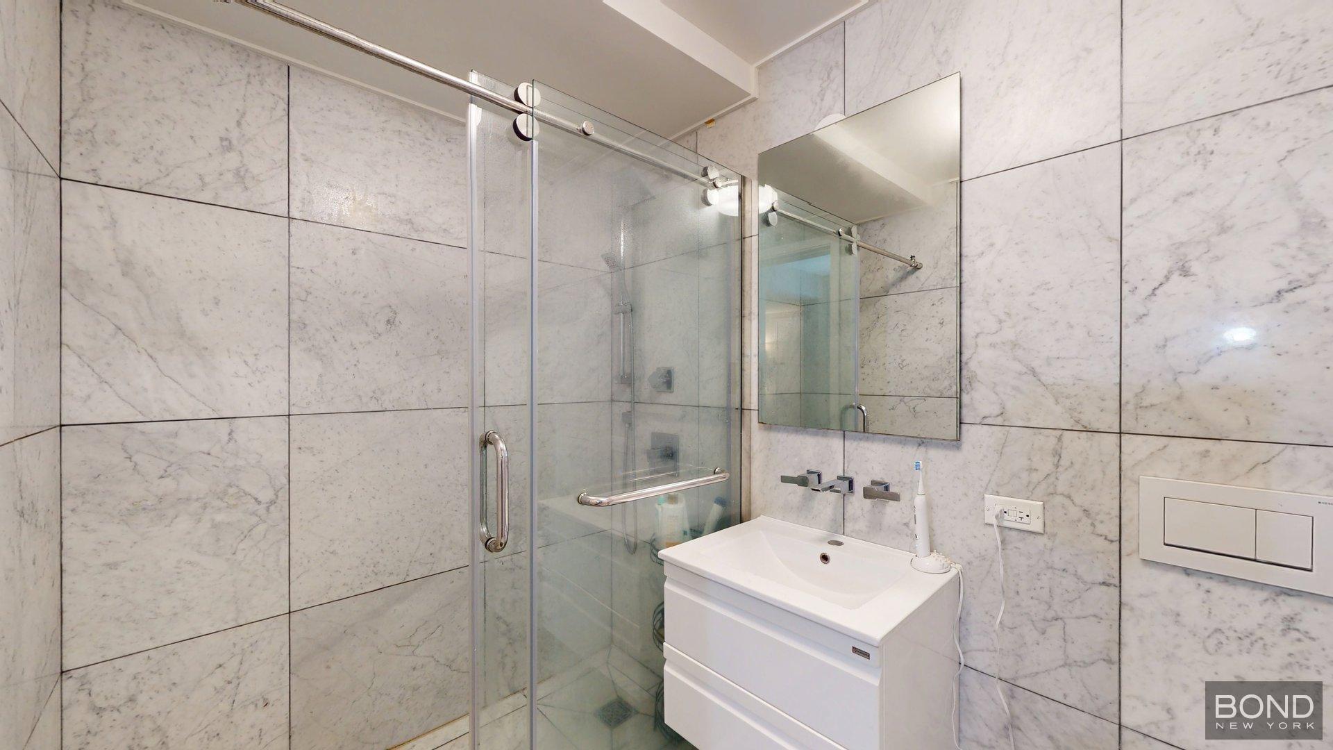 237 E 34th Street 501