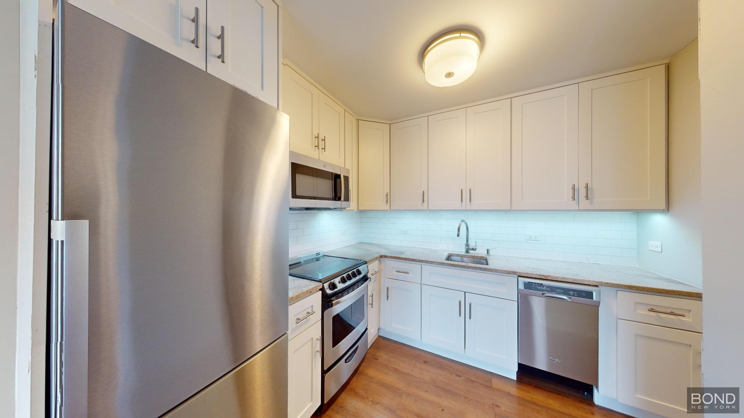 237 E 34th Street 706