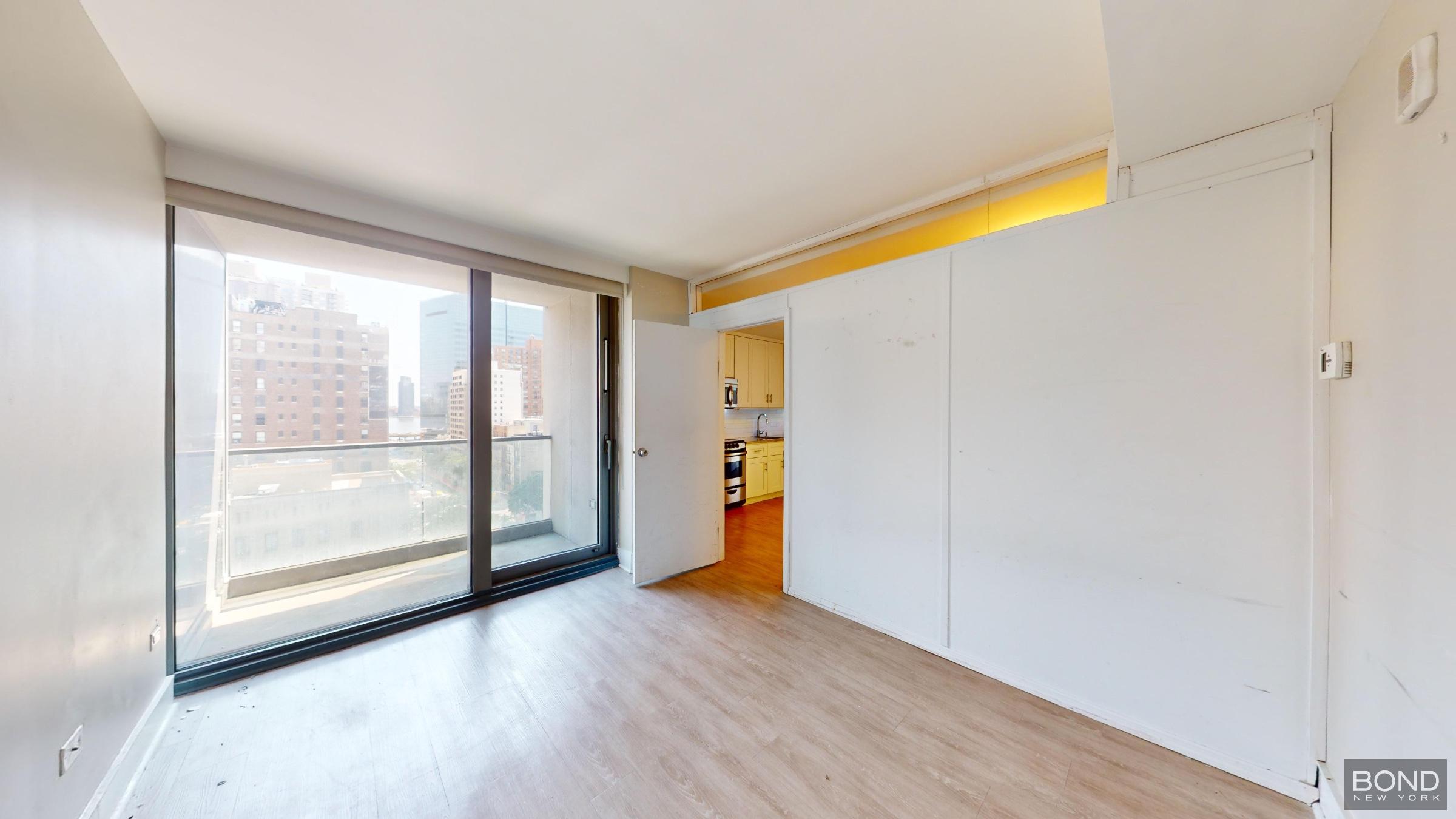237 E 34th Street 901