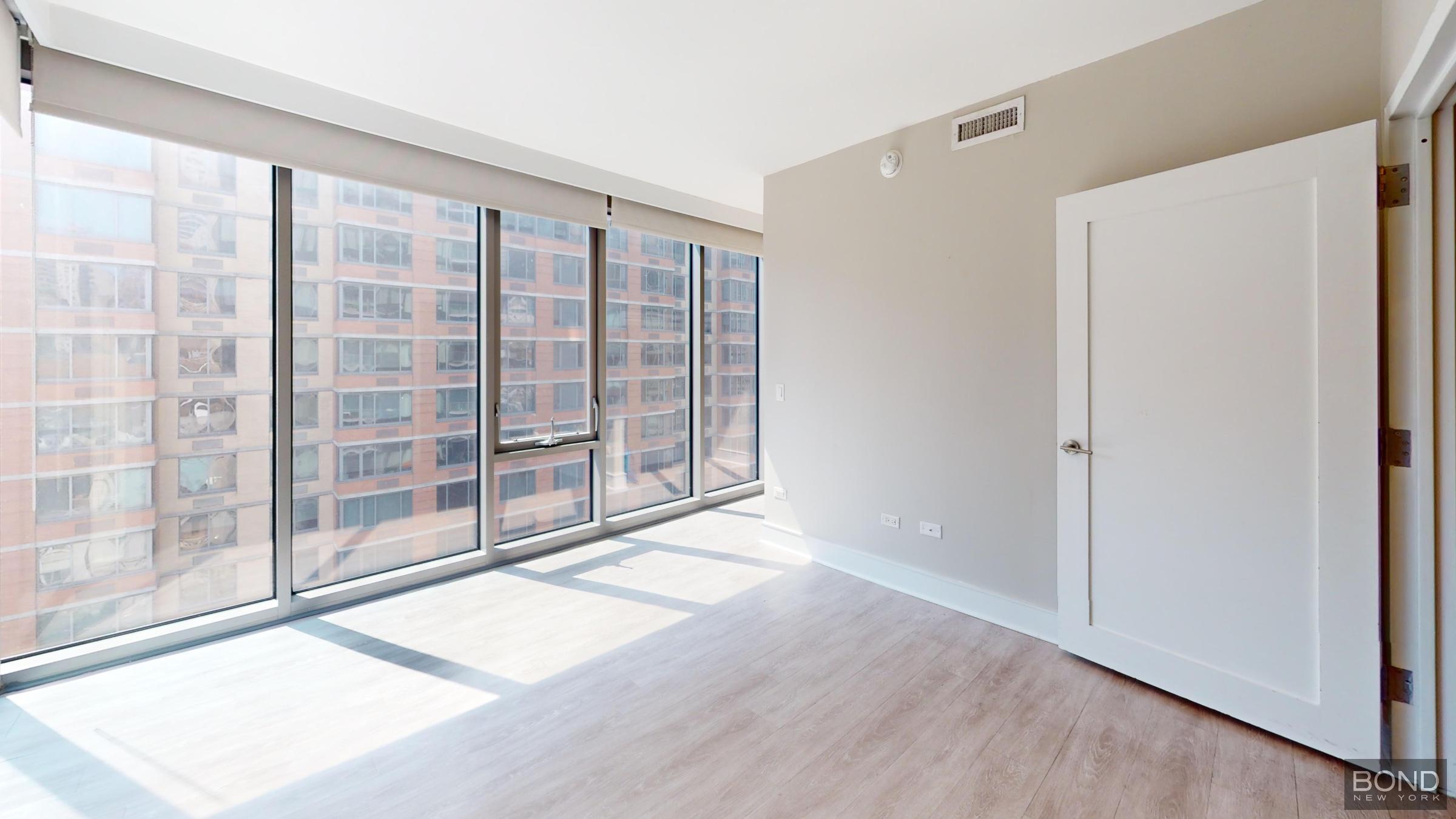 237 E 34th Street 901