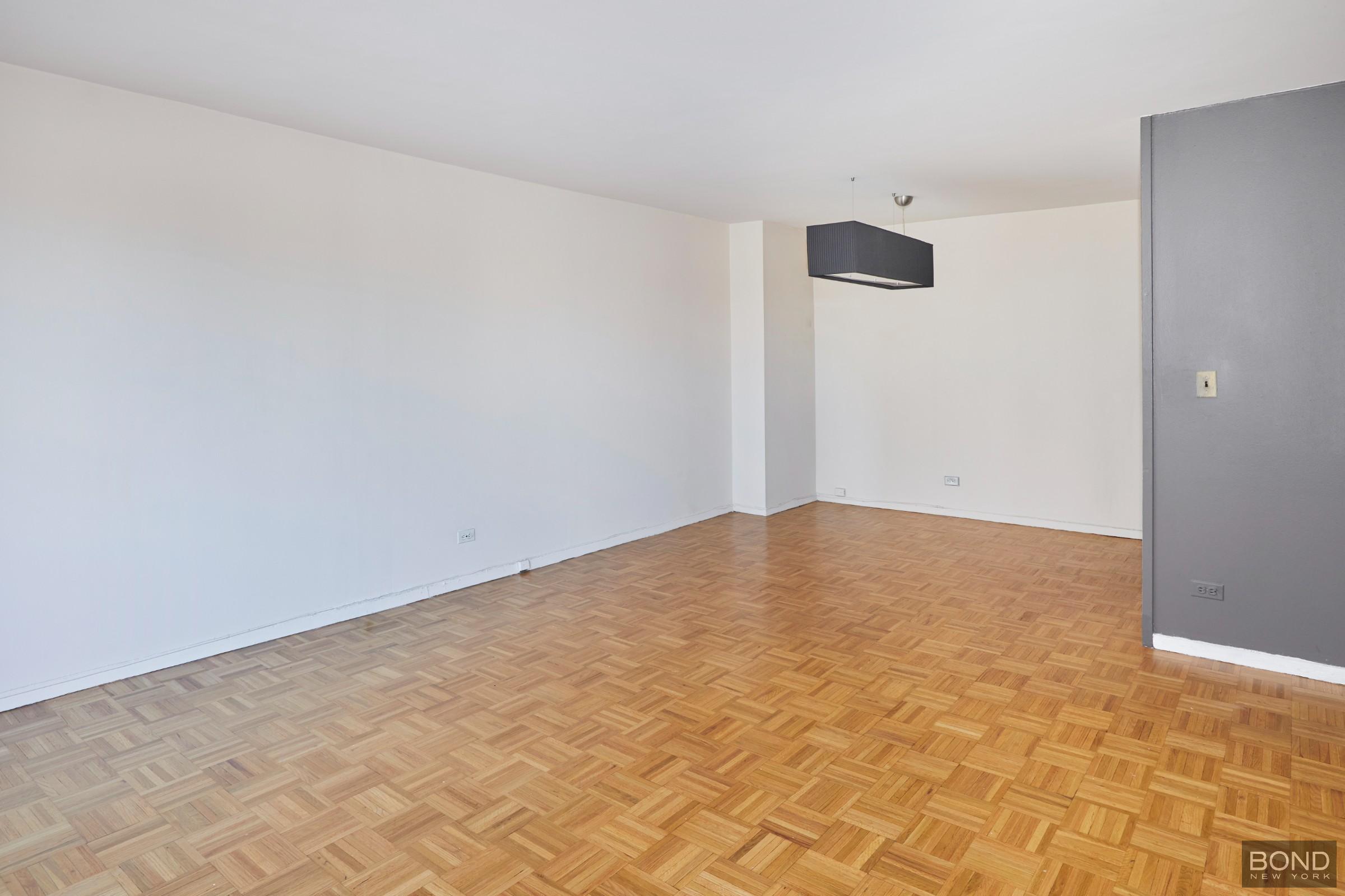 1601 3rd Avenue 9G