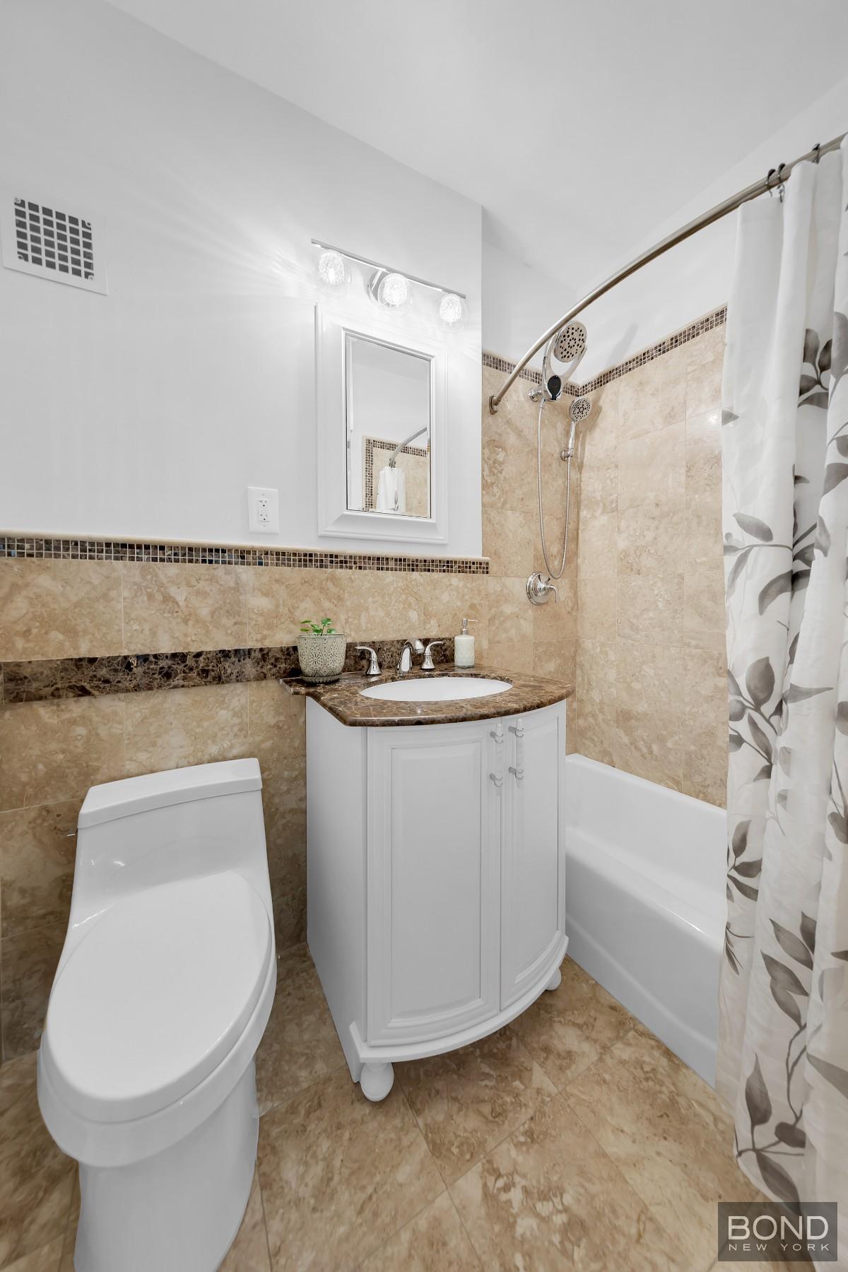 251 E 51st Street 19N