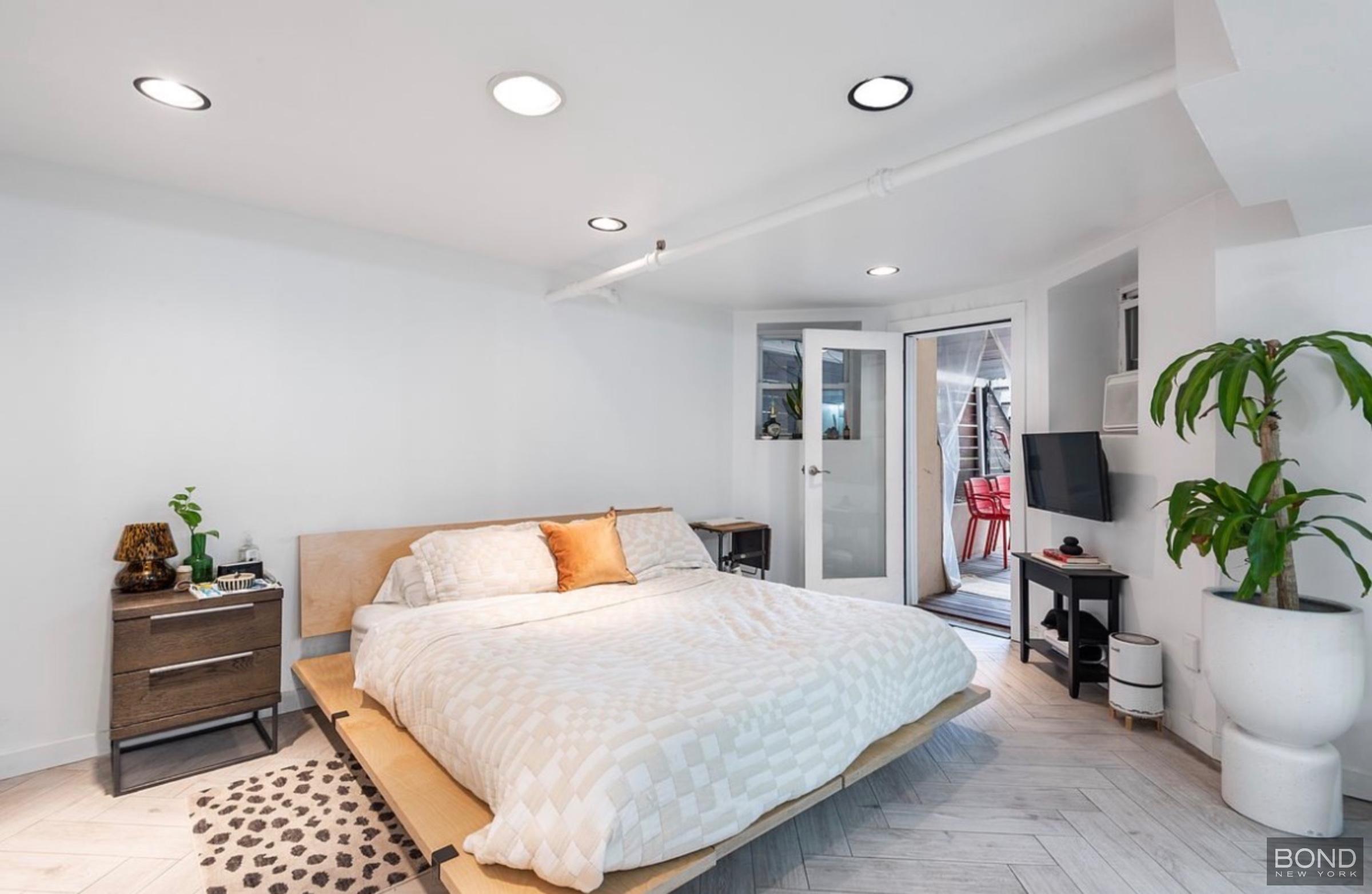 1240 Carroll Street 1