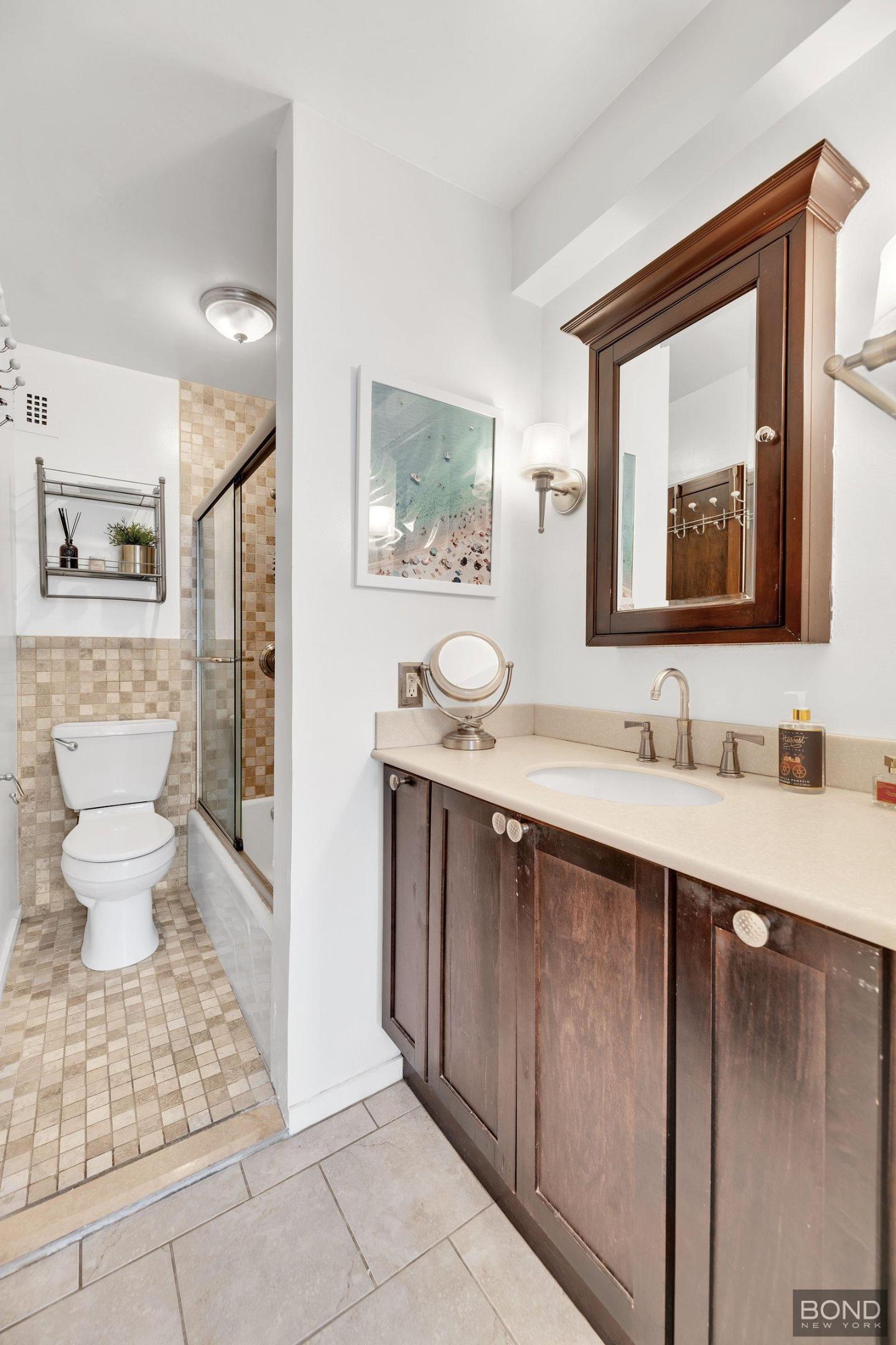 166 E 61st Street 5D