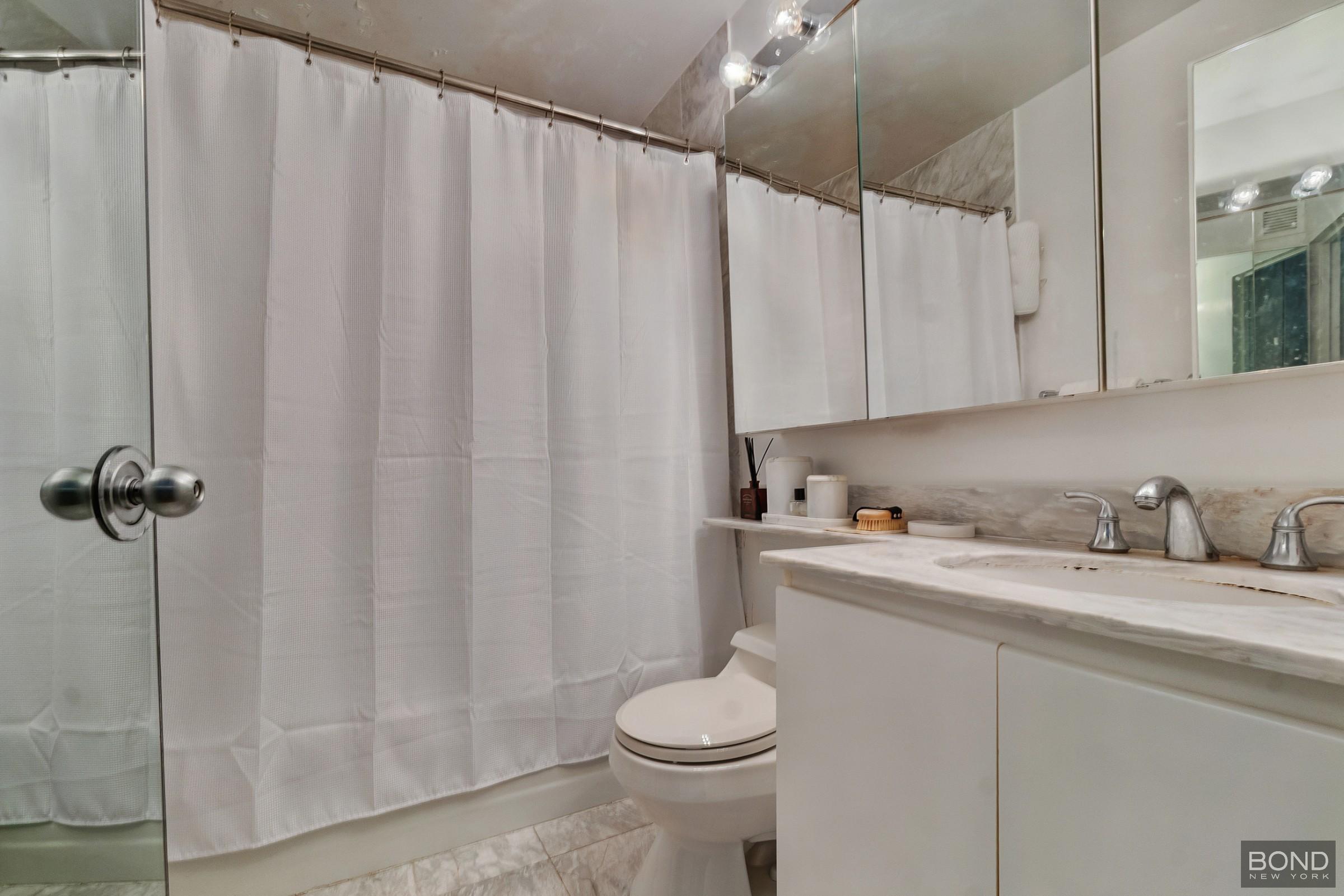 295 Greenwich Street 6D-N