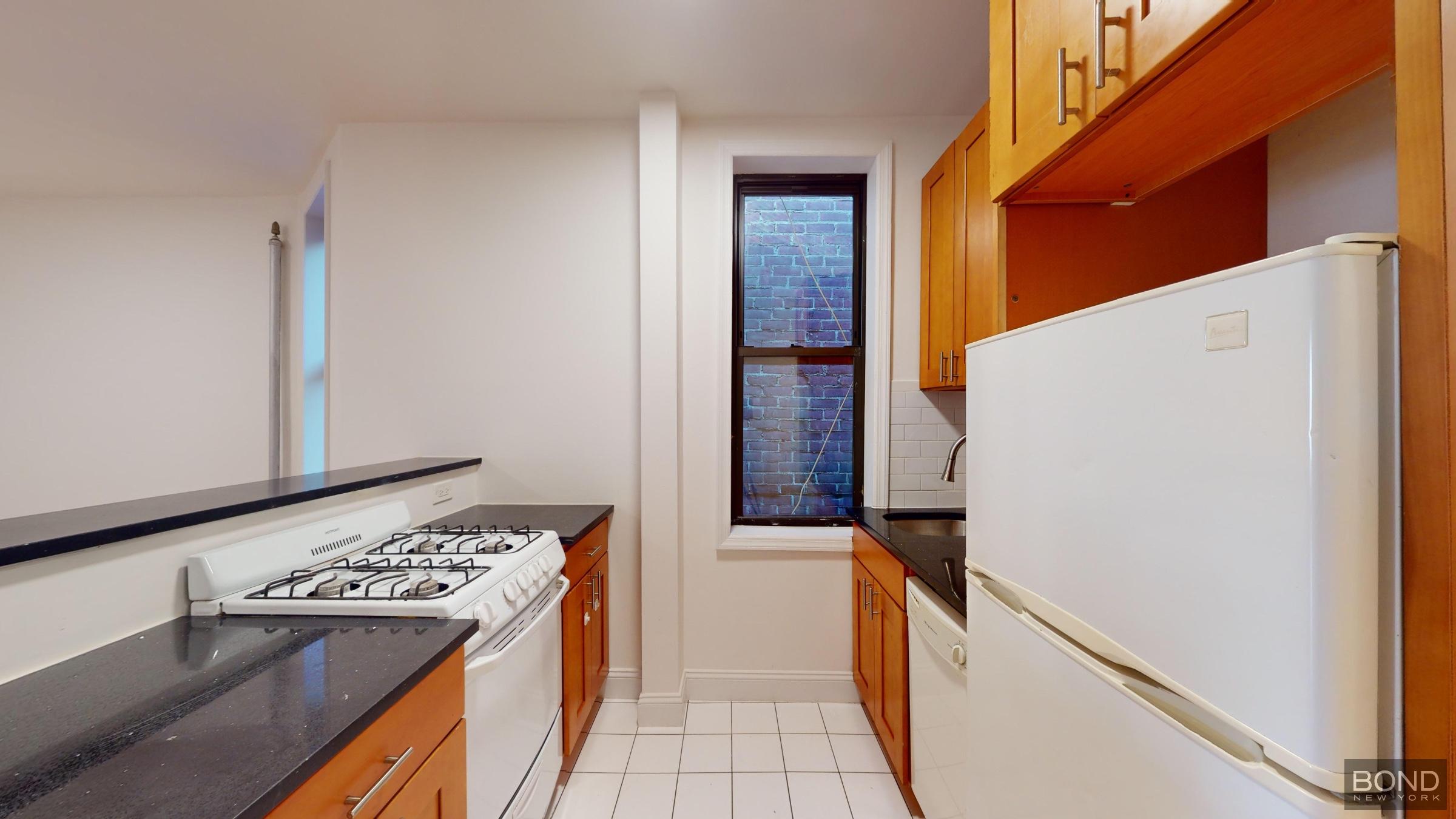 228 E 36th Street 5B