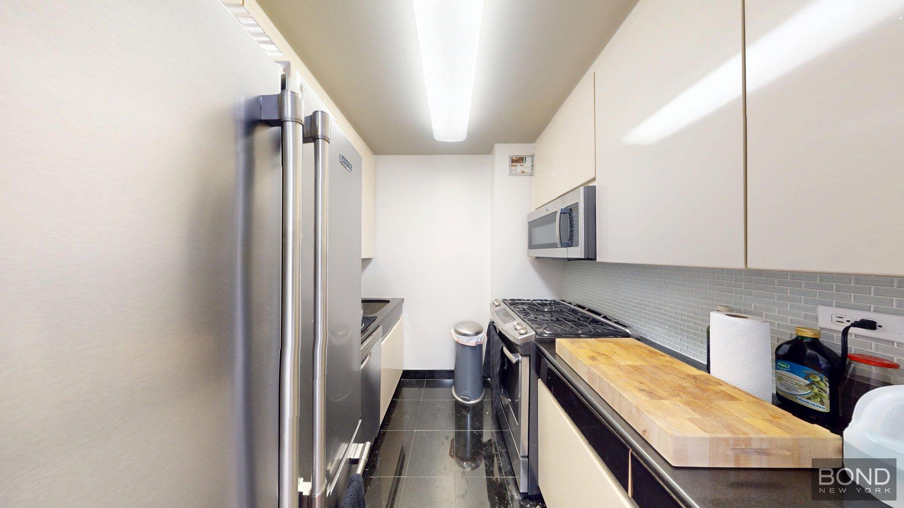 525 E 72nd Street 15G