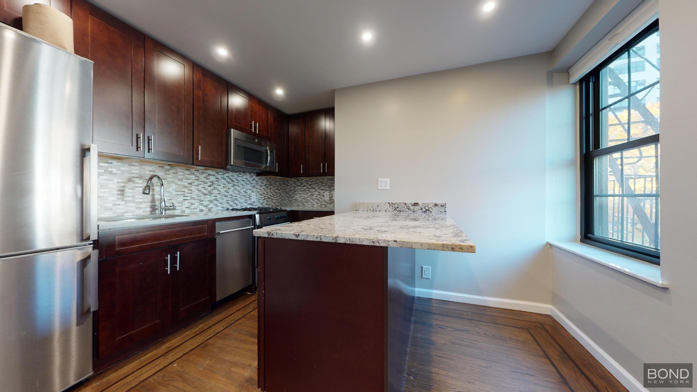 30 Charlton Street 3B