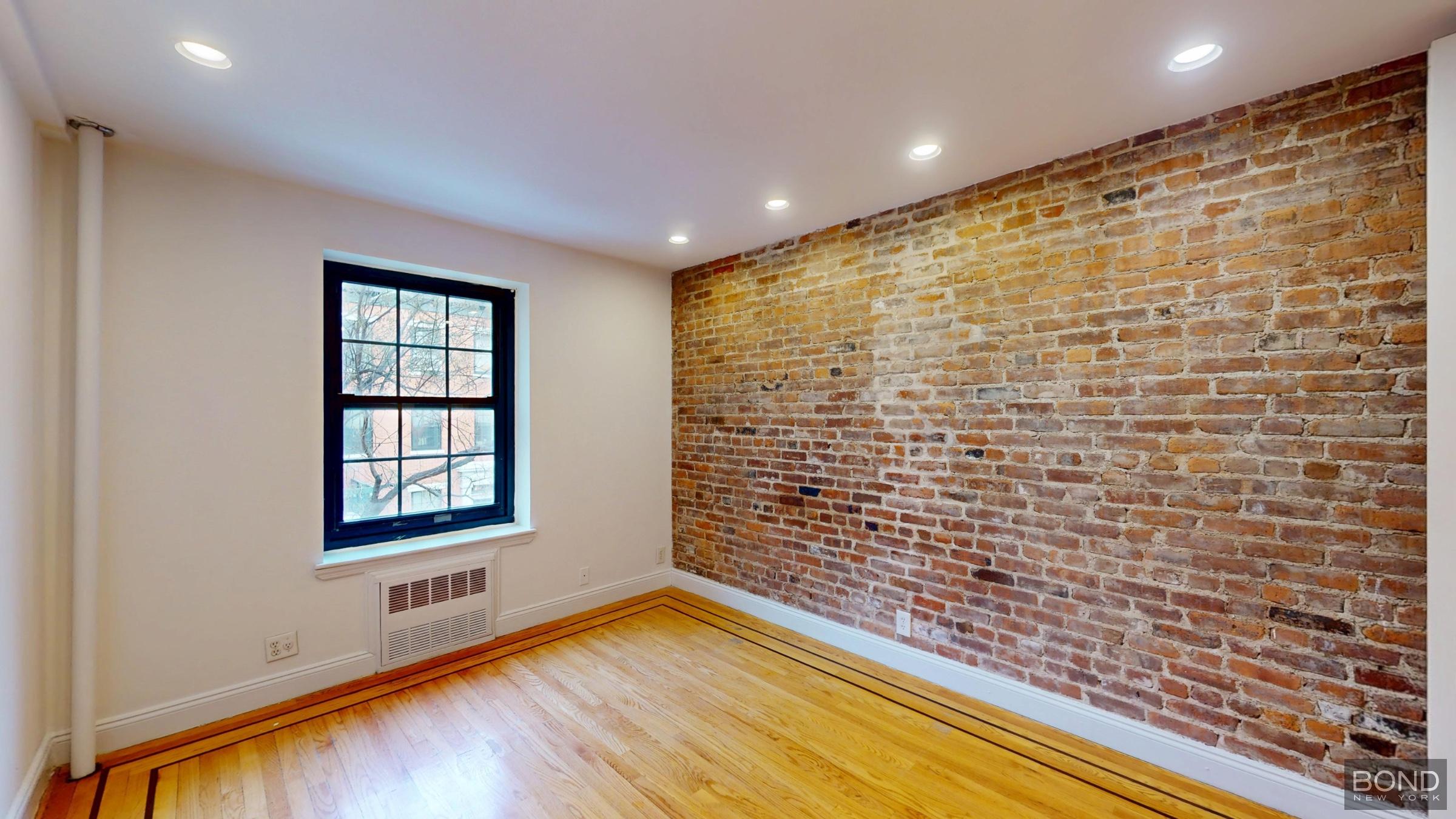 30 Charlton Street 3B