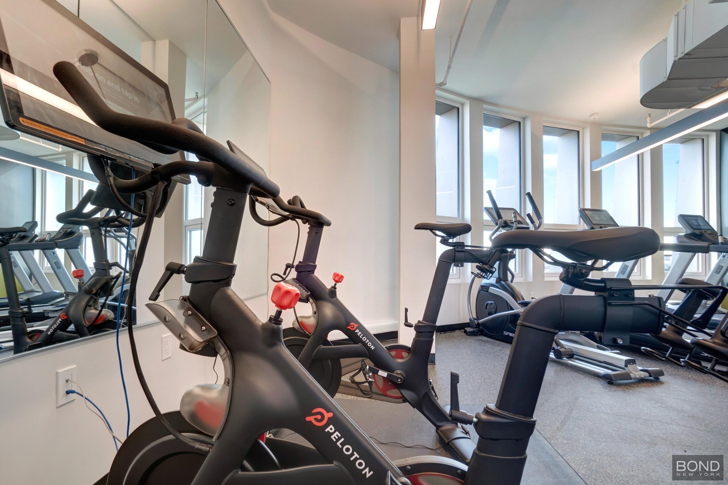 188-11 Hillside Avenue 705