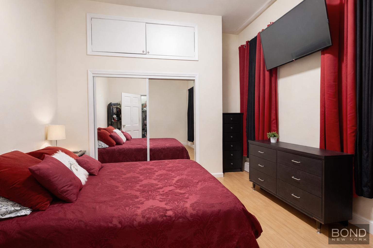 18-22 Bleecker Street 5FAM