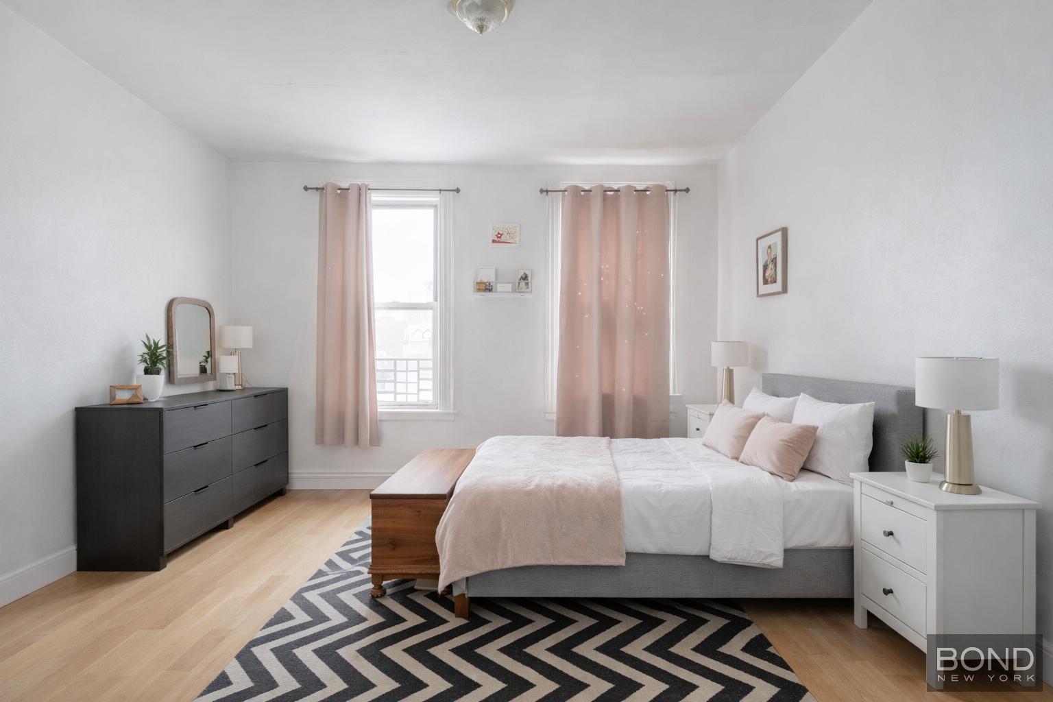 18-22 Bleecker Street 5FAM