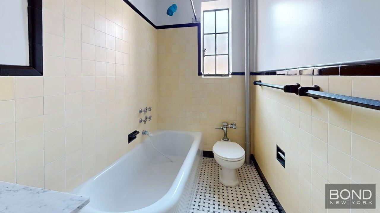 1 Christopher Street 6A