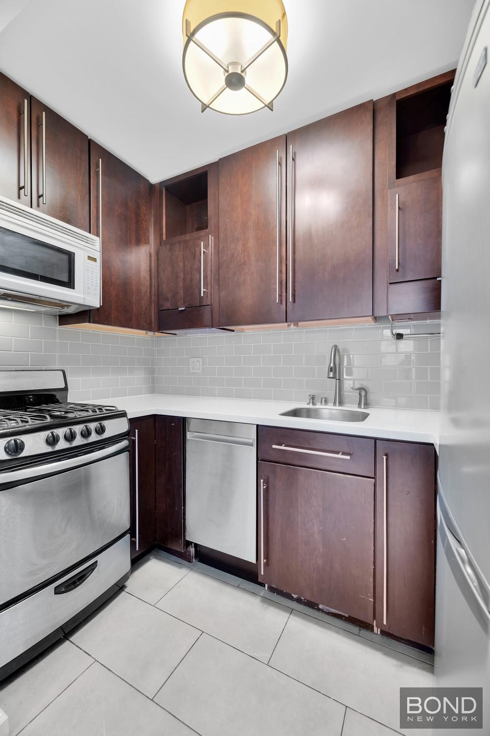 214-216 Ave A 2D