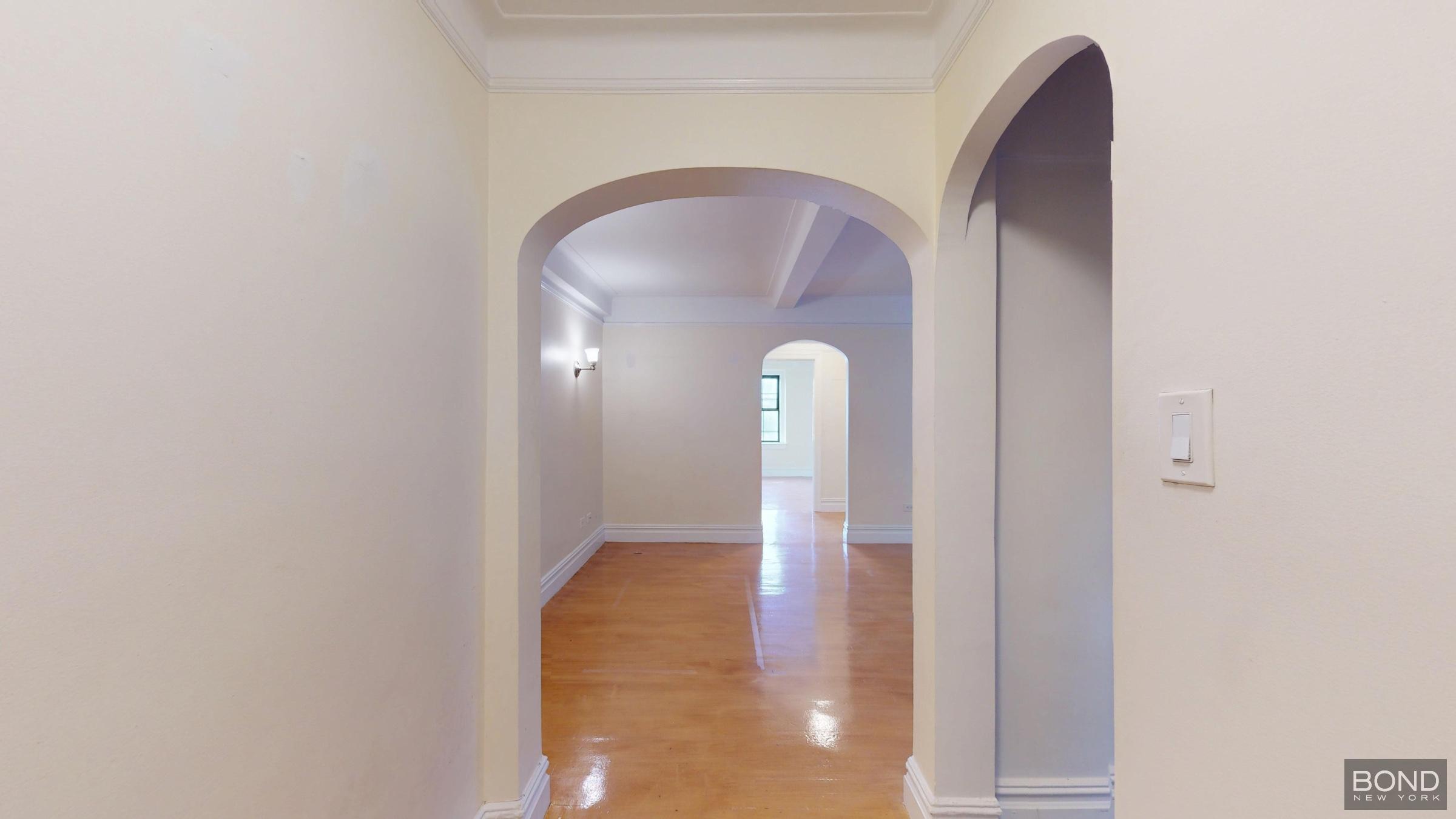 95 Christopher Street 6j