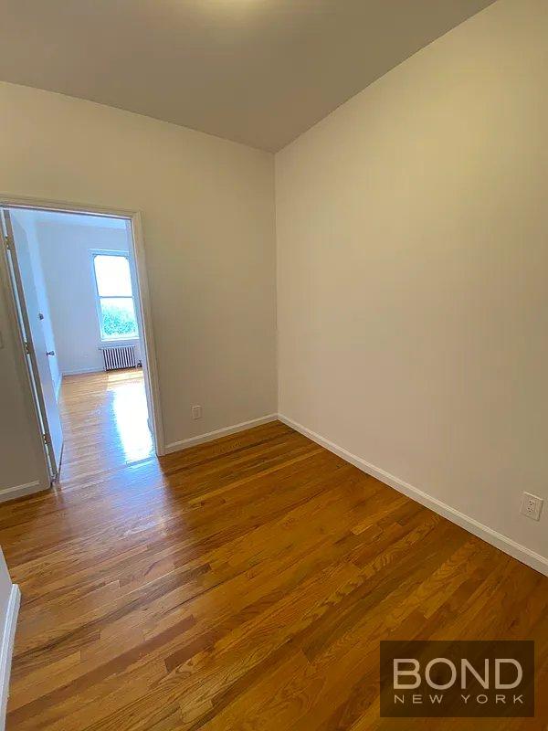133 Wyckoff Avenue 4R