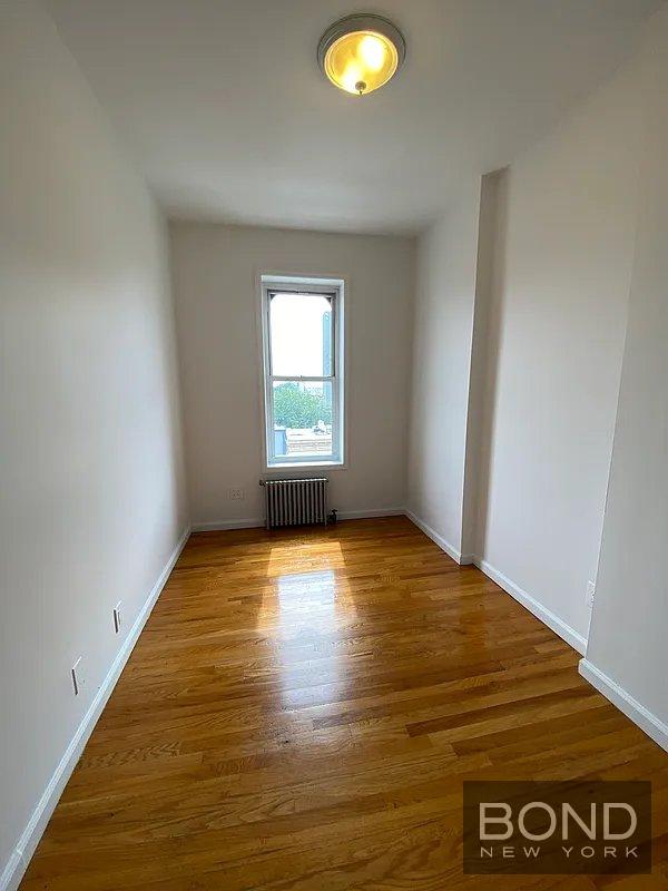133 Wyckoff Avenue 4R