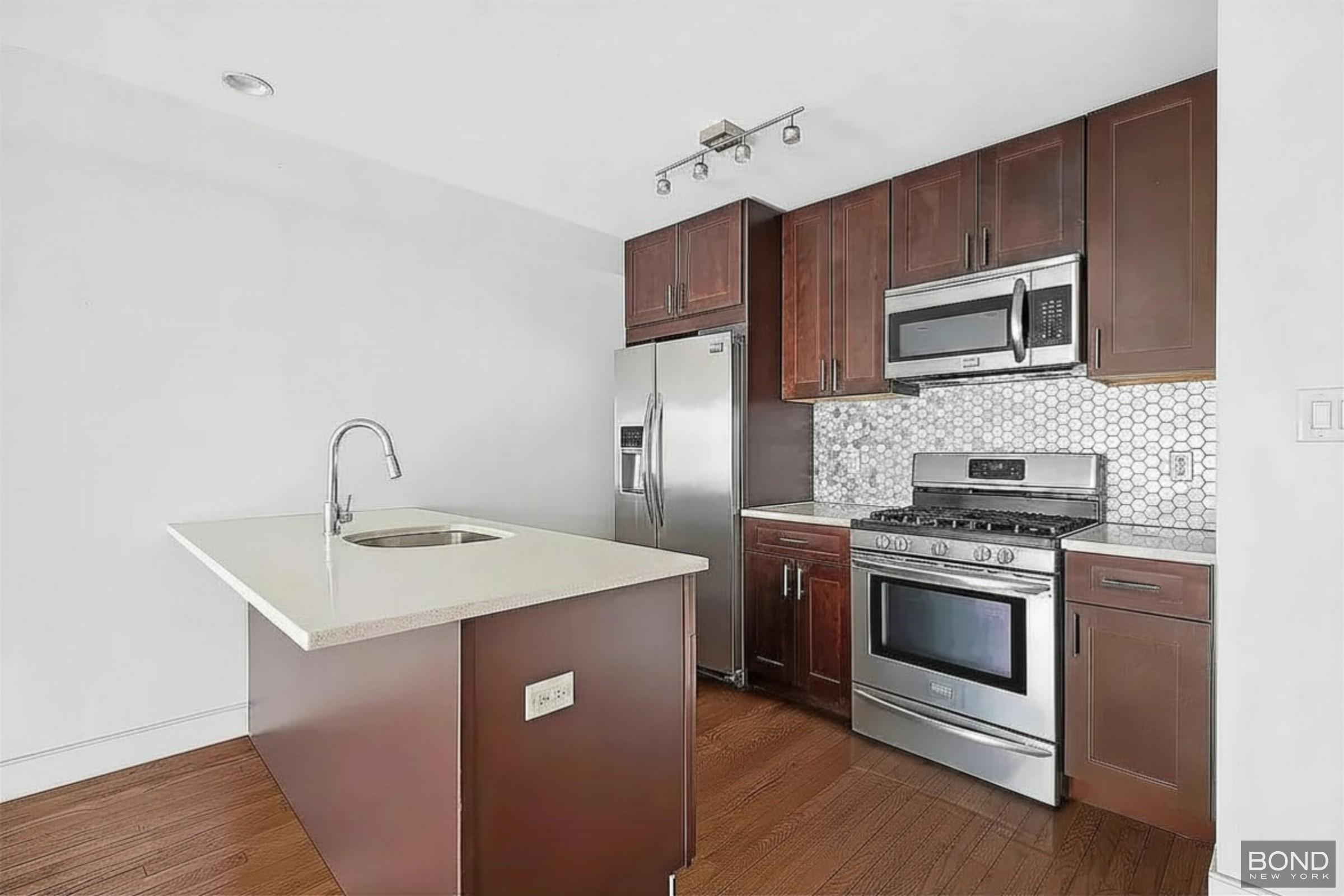 1256 Ocean Avenue 5D