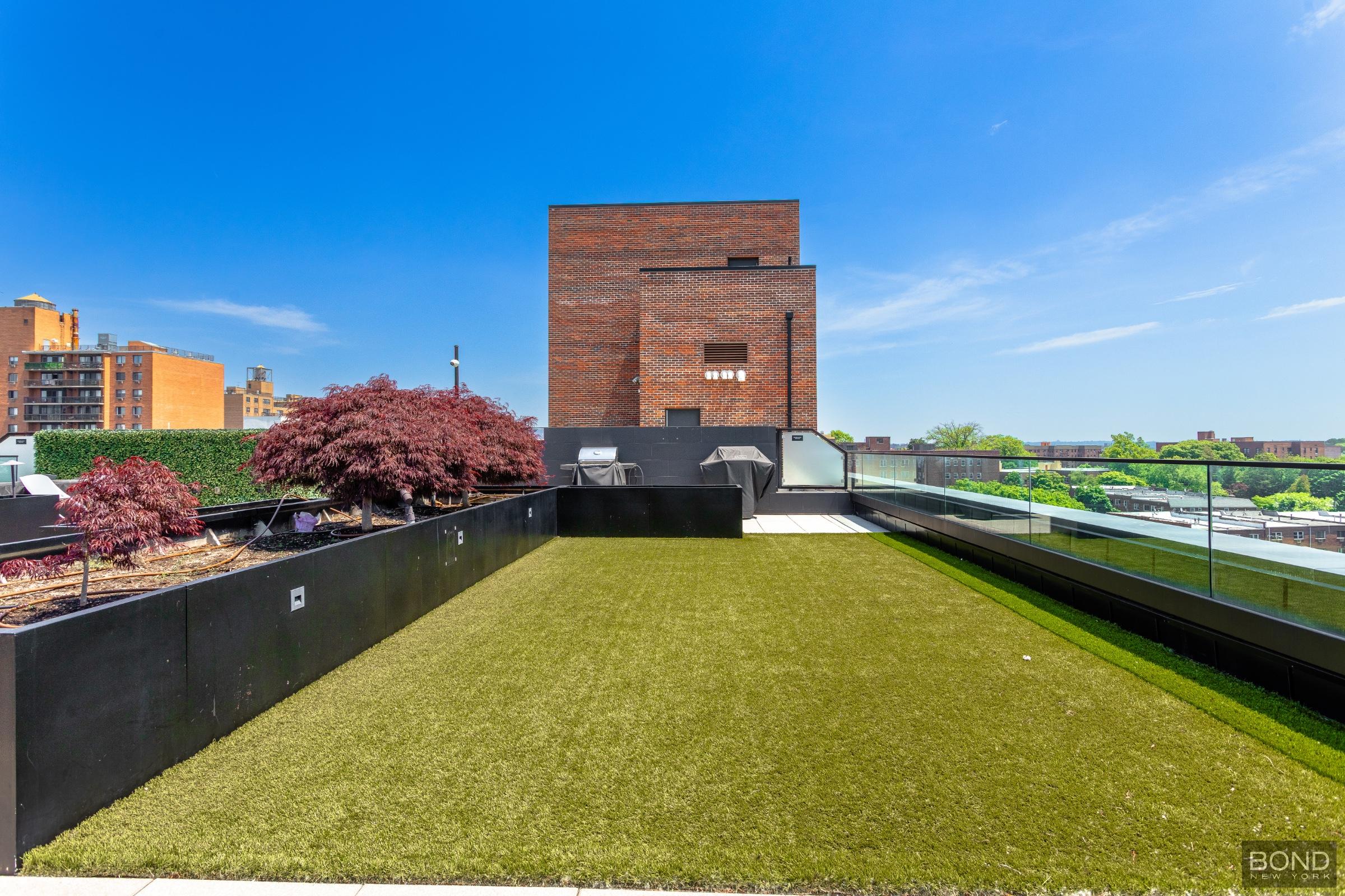 144-74 Northern Boulevard 8E