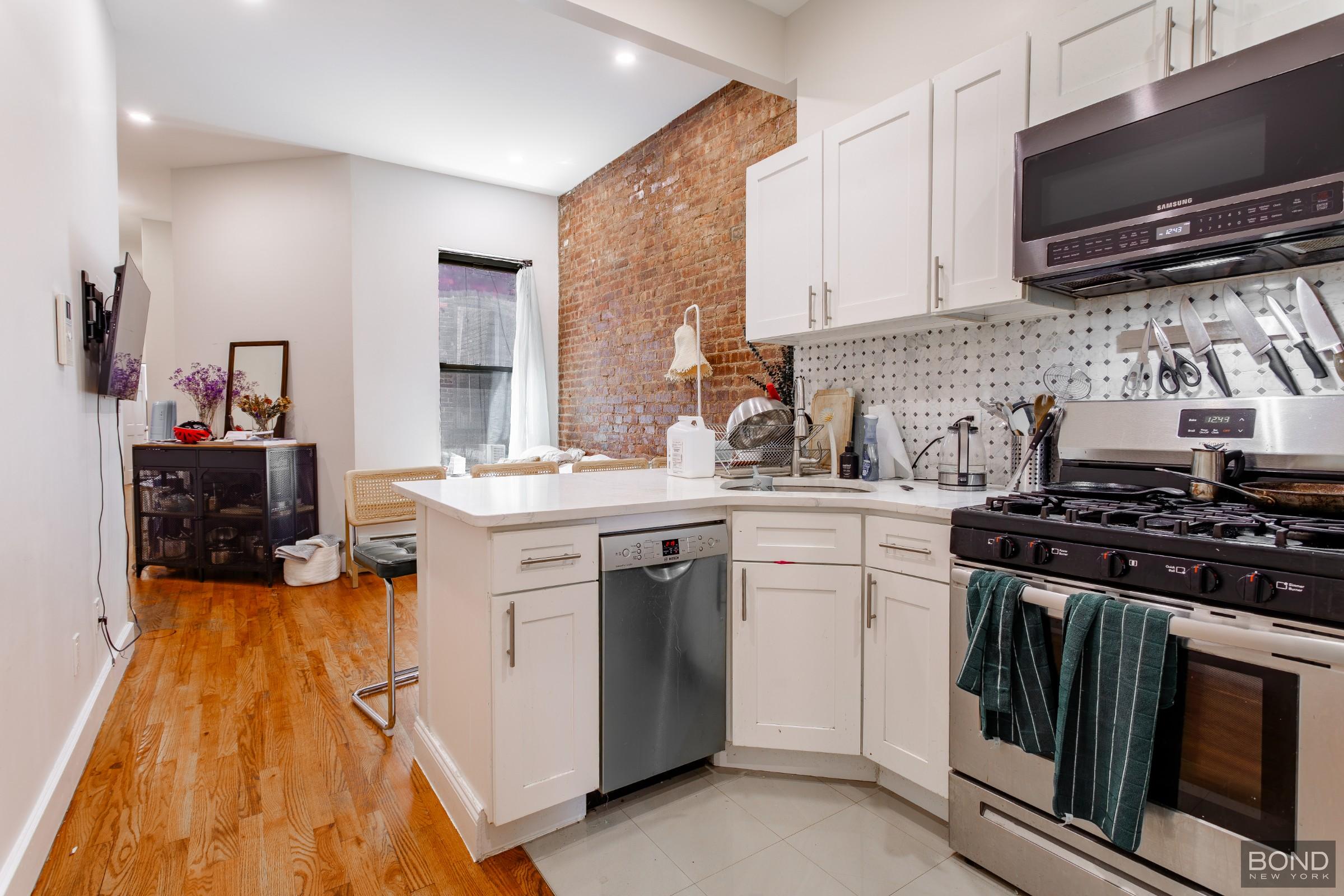 636 Sterling Place 3R