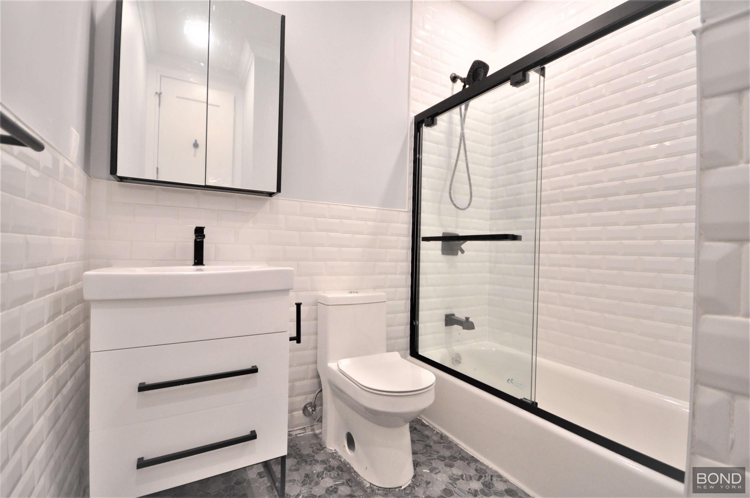 135 E 46th Street 1