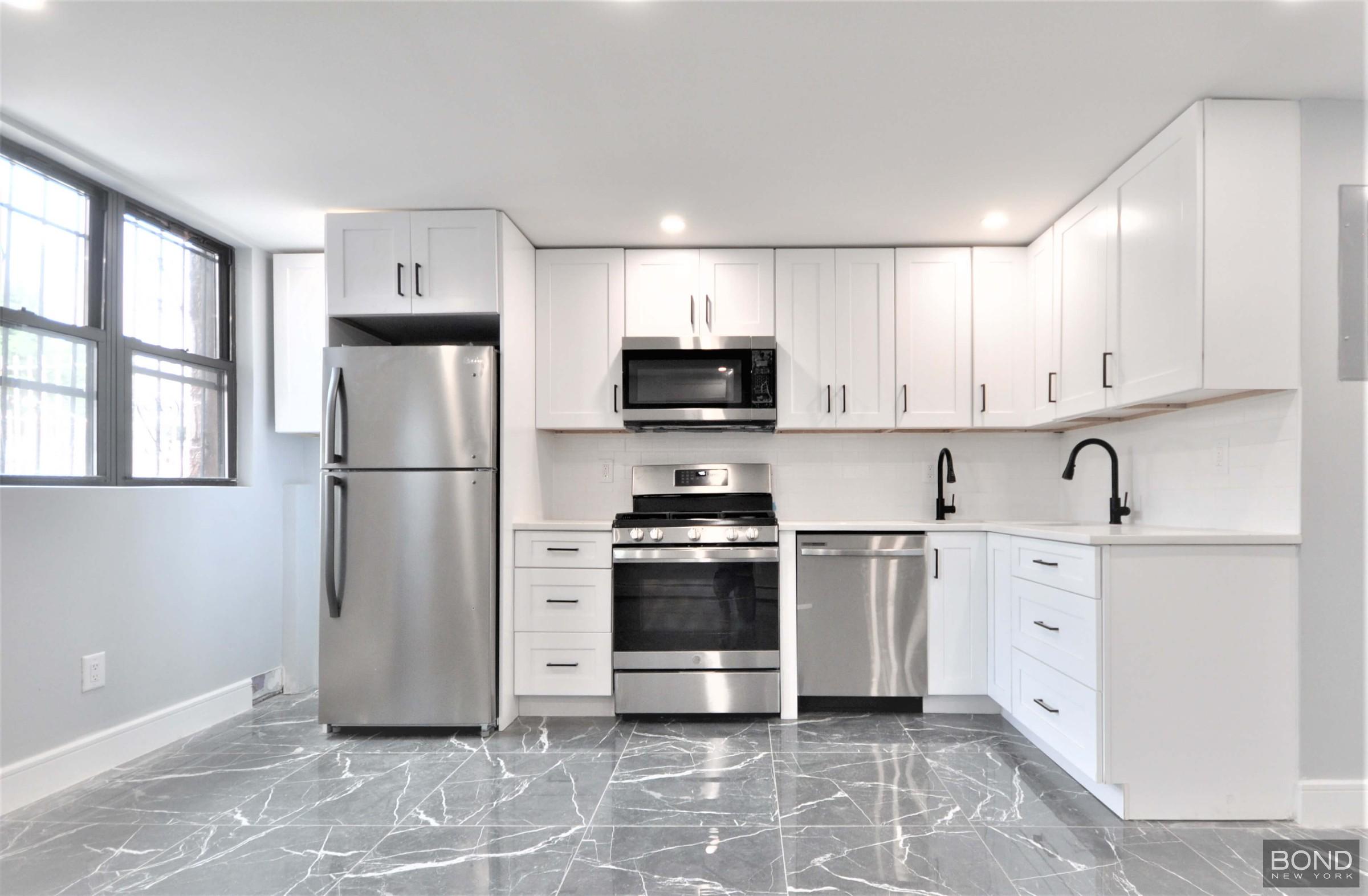 135 E 46th Street 1