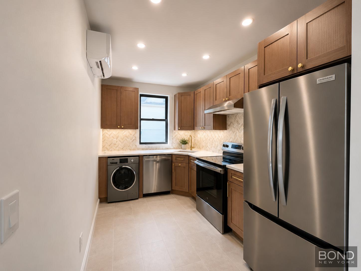 63-22 Flushing Avenue 2R