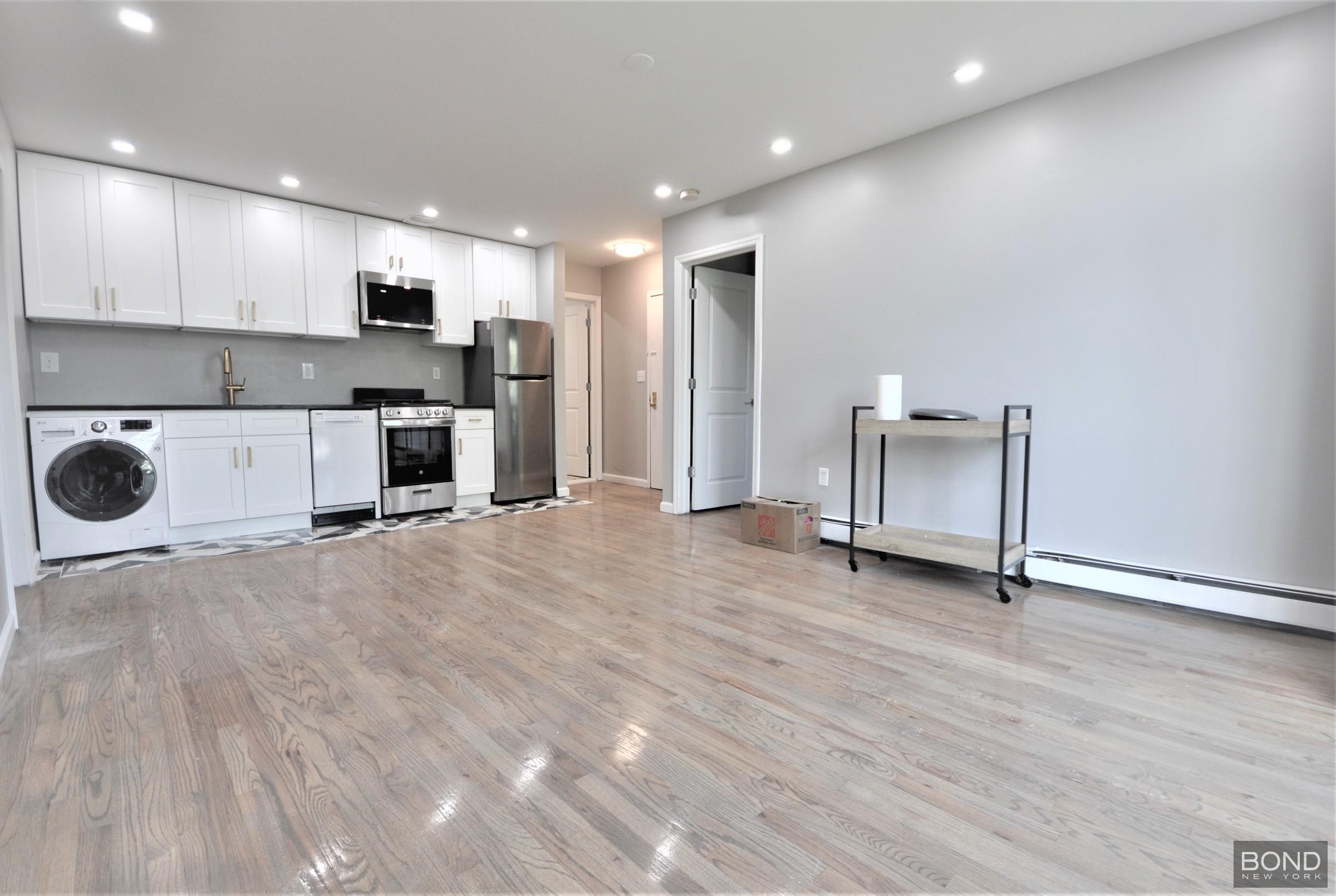 1559 Dean Street 3