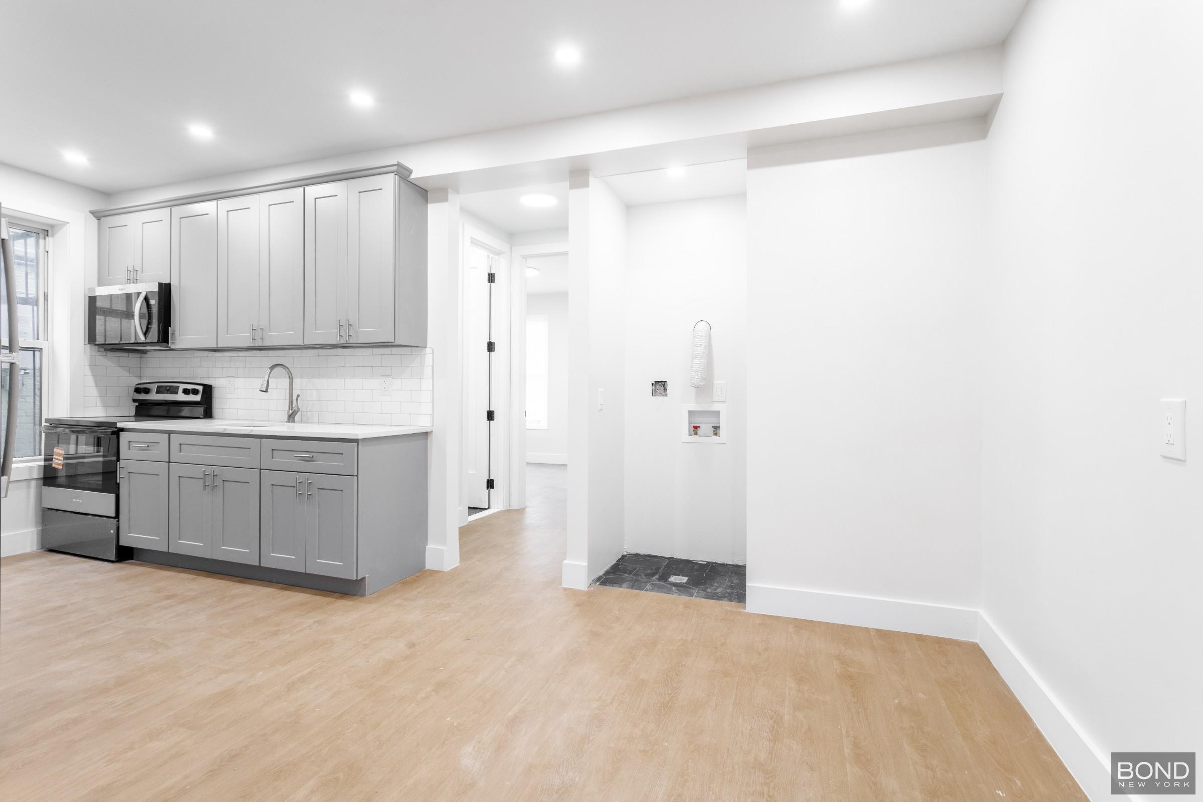 558 Empire Boulevard 1R