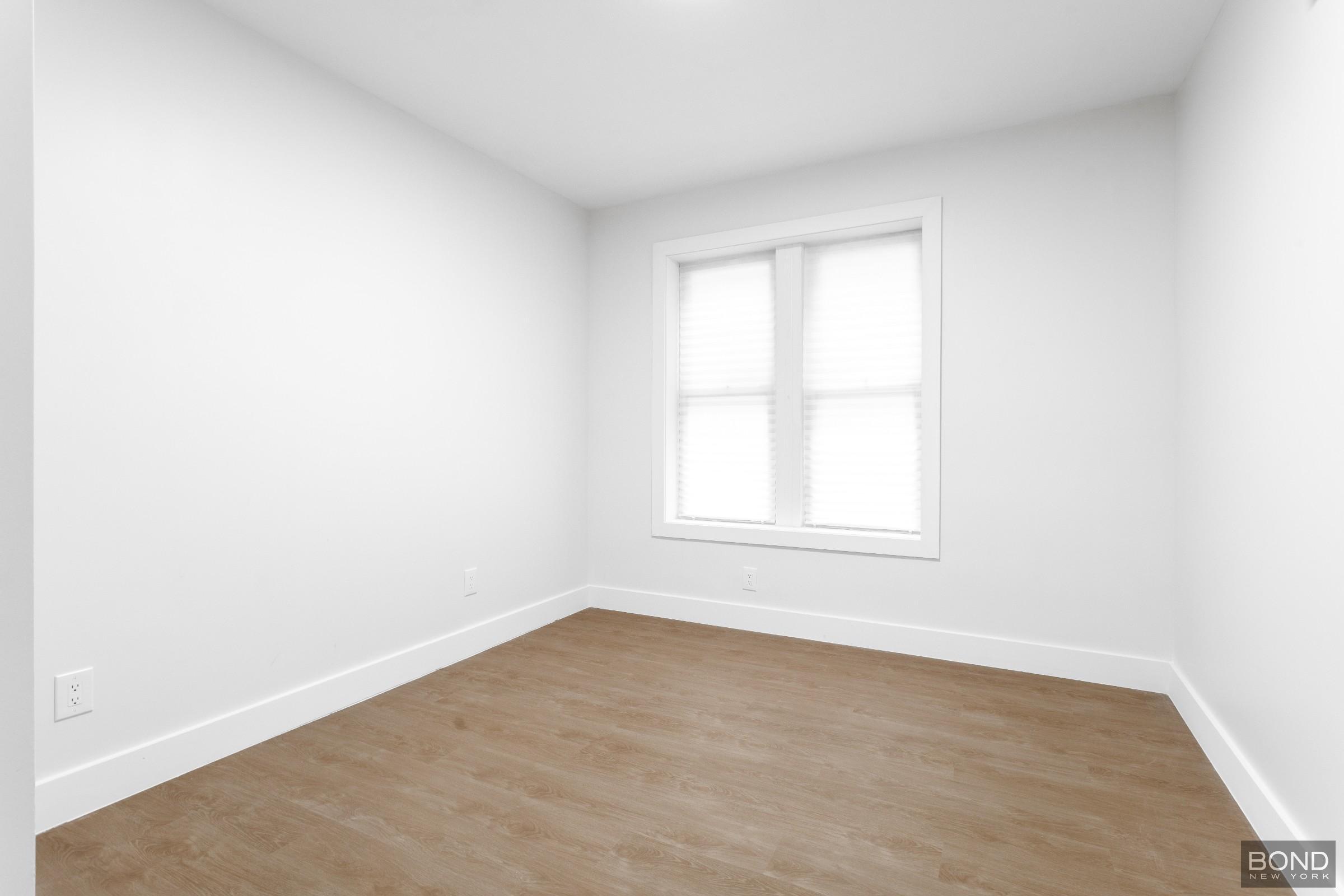 558 Empire Boulevard 1R