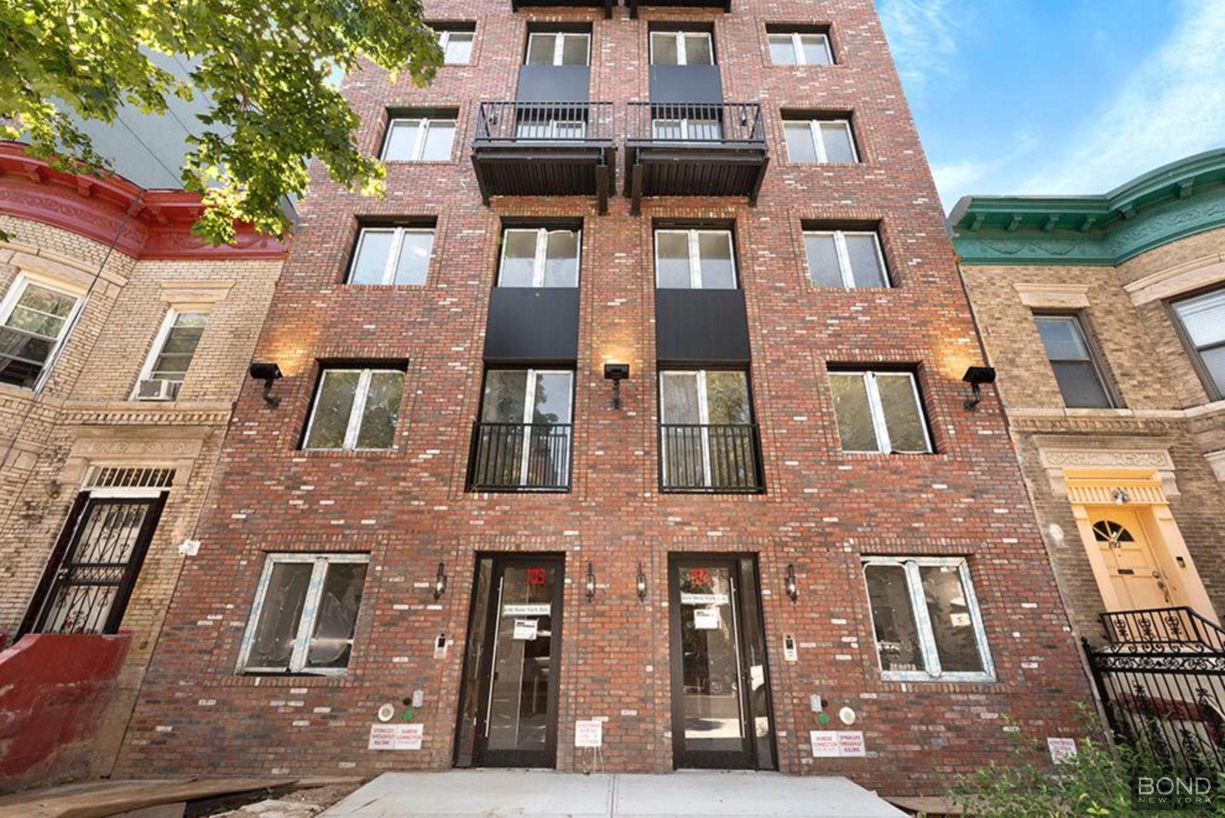 896 New York Avenue 4B