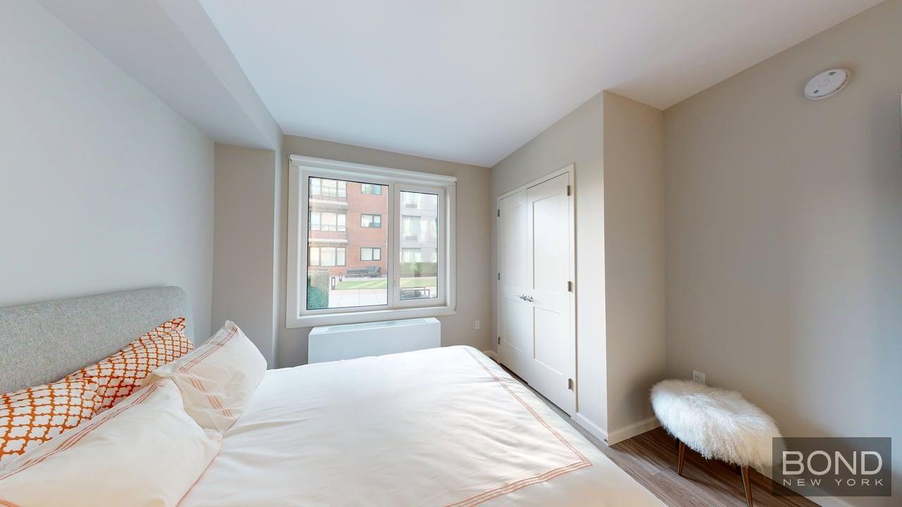 178-02 Hillside Avenue 521