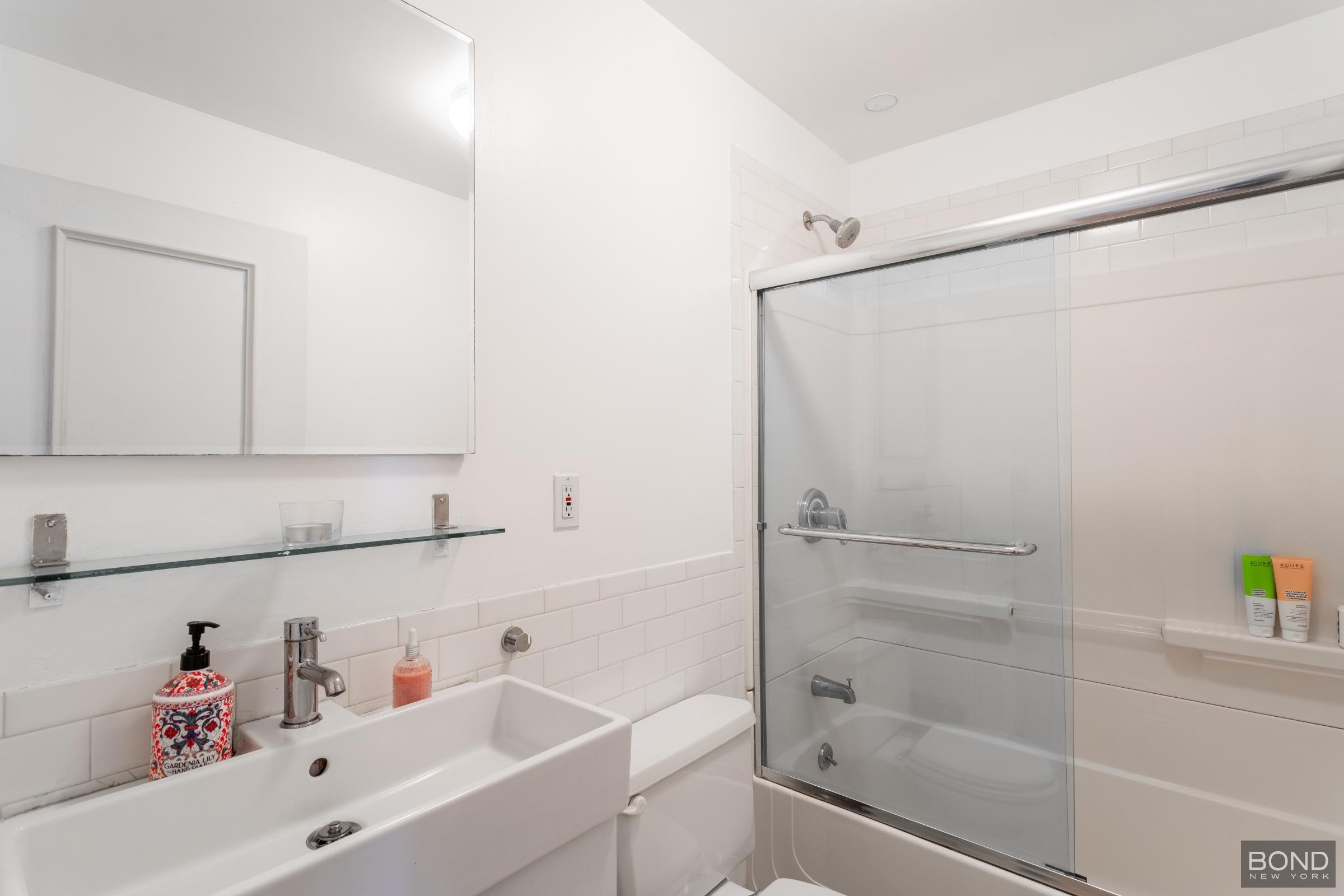 84 Green Street 3