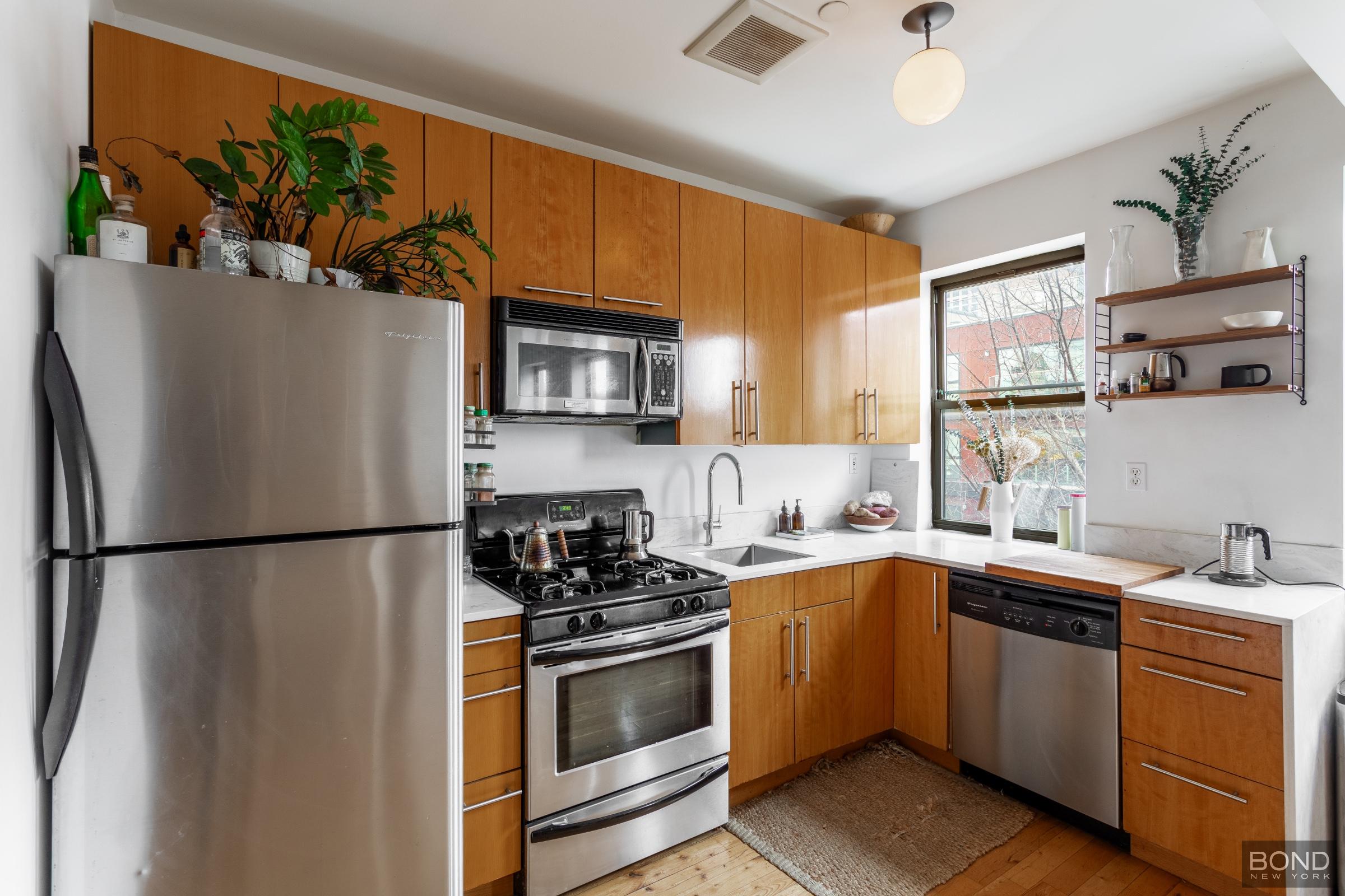 84 Green Street 3