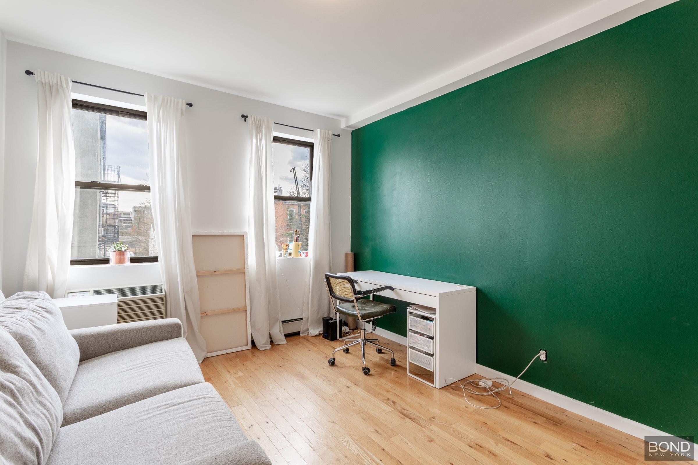 84 Green Street 3
