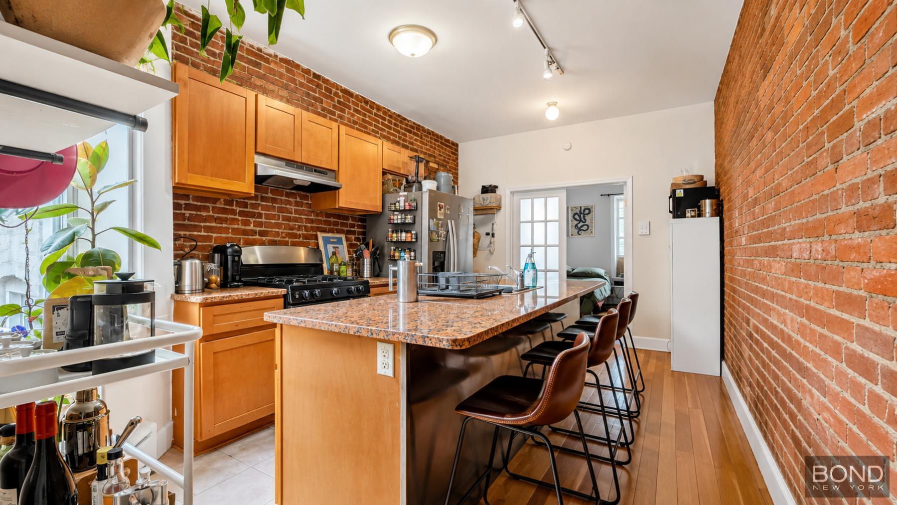 564 St Marks Avenue 3L