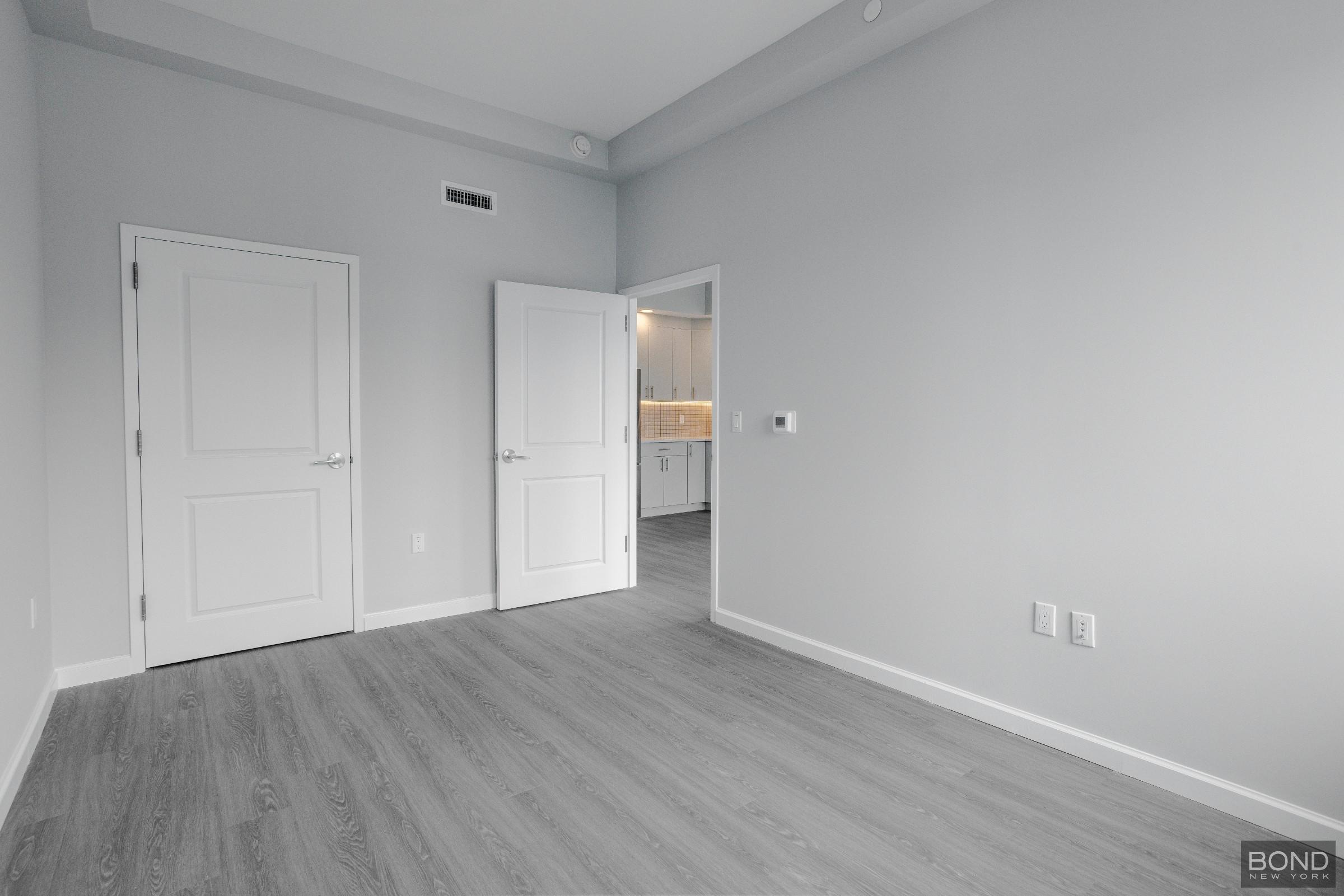 183-03 Hillside Avenue 5H