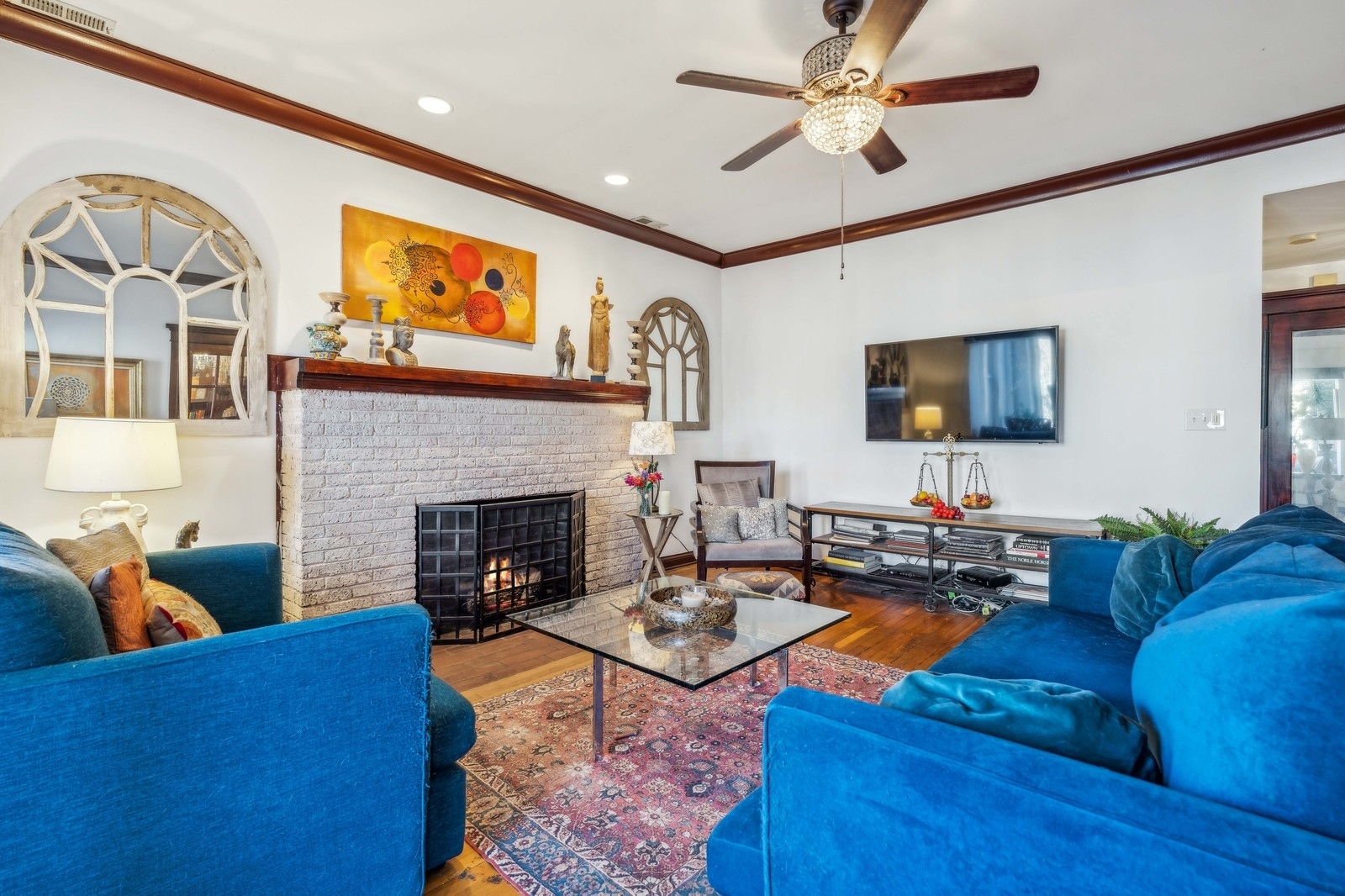 4432 N Racine Avenue Unit: 2S