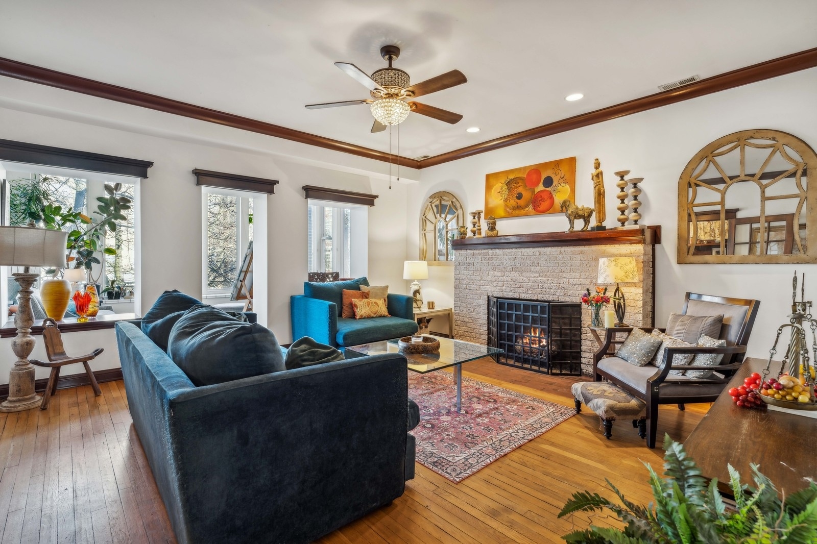 4432 N Racine Avenue Unit: 2S