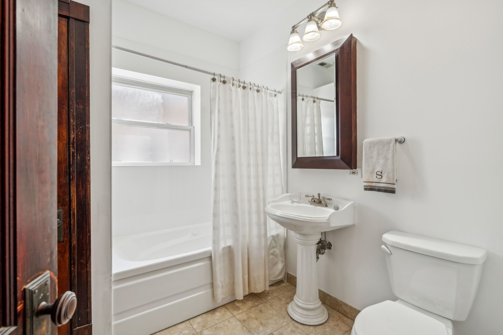 4432 N Racine Avenue Unit: 2S