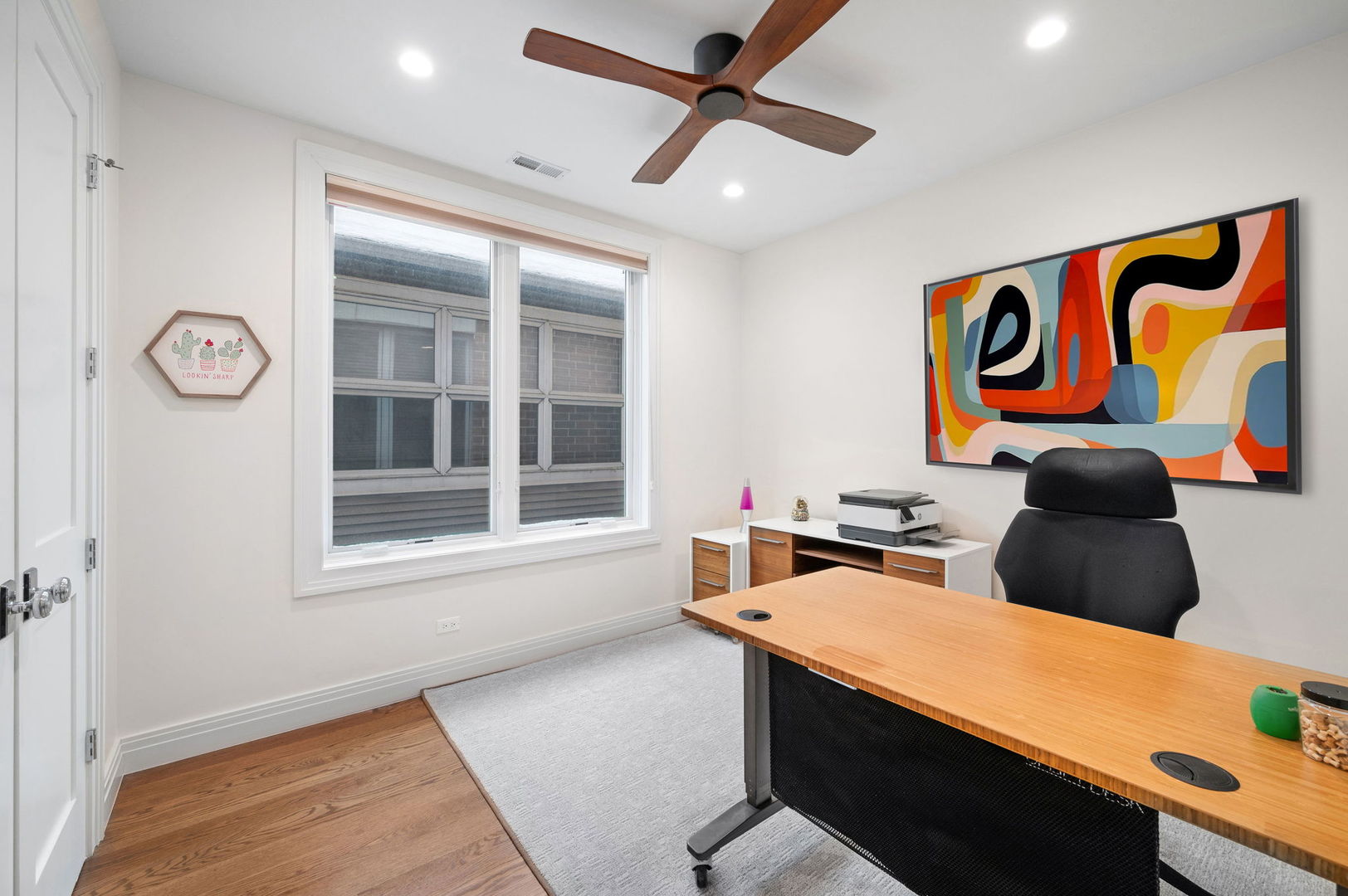 3048 N Sheffield Avenue Unit: 2